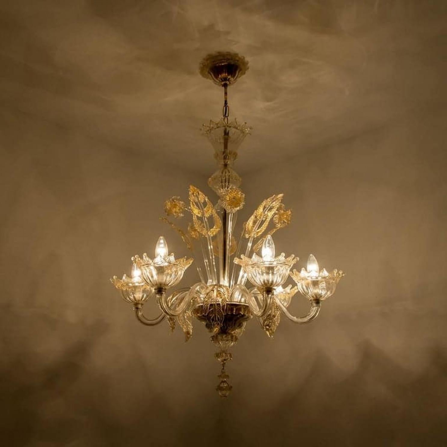 Grand lustre vénitien en verre de Murano doré, par Barovier, années 1950 en vente 10