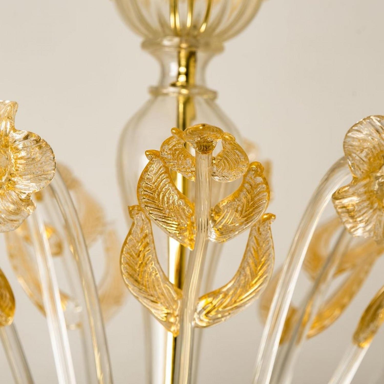 Large Venetian Chandelier in Gilded Murano Glass, by Barovier, 1950s For Sale 11