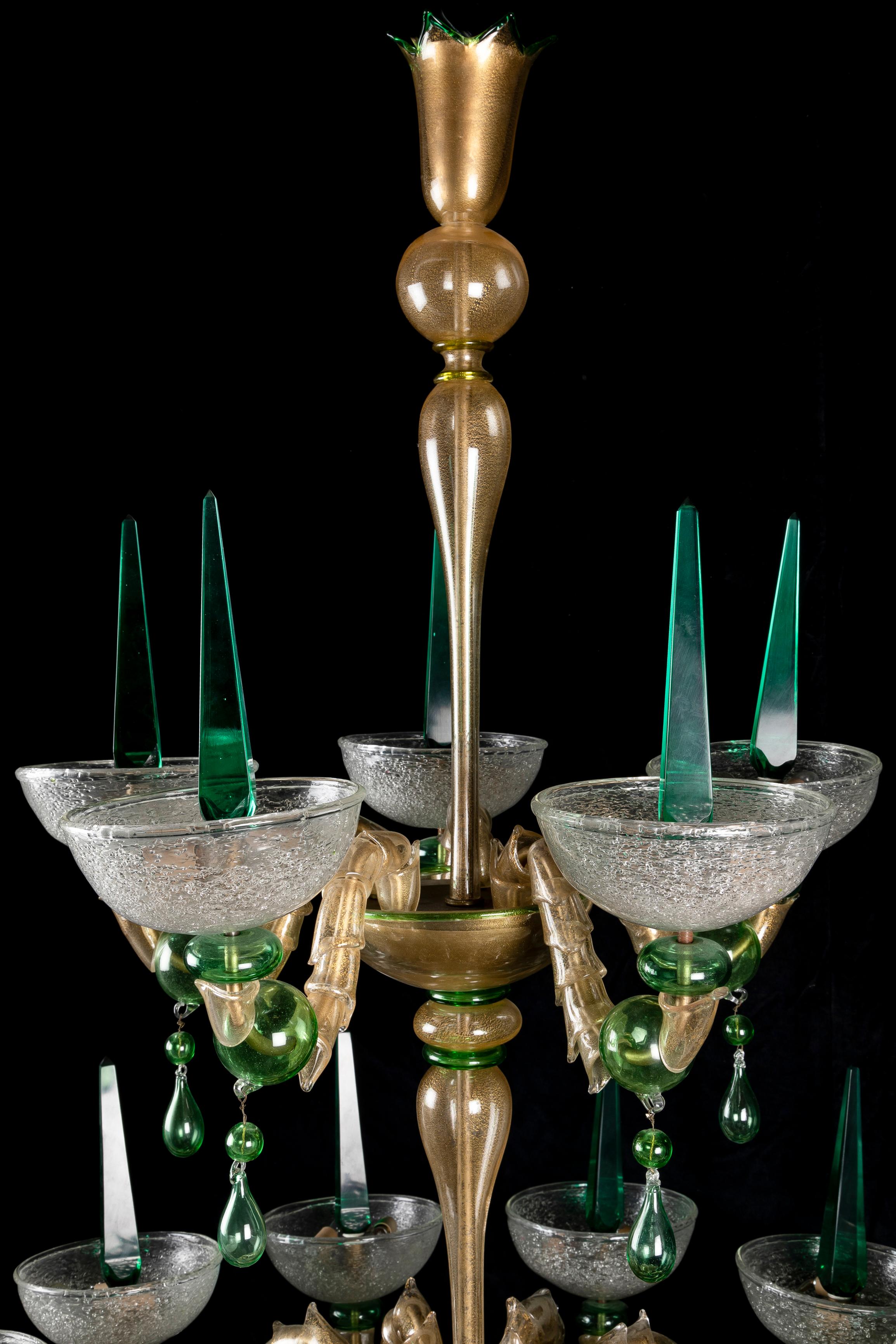 Large Venetian Green Murano Glass Mid Century Modern Chandelier In Good Condition For Sale In New York, NY
