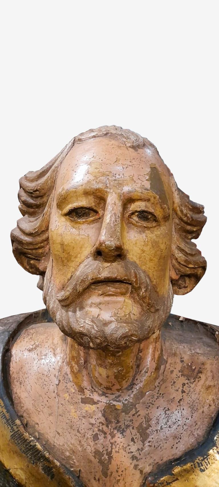 Large Venetian sculpture depicting Saint Paul, from the 1600s, carved in Walnut In Good Condition For Sale In Cesena, FC