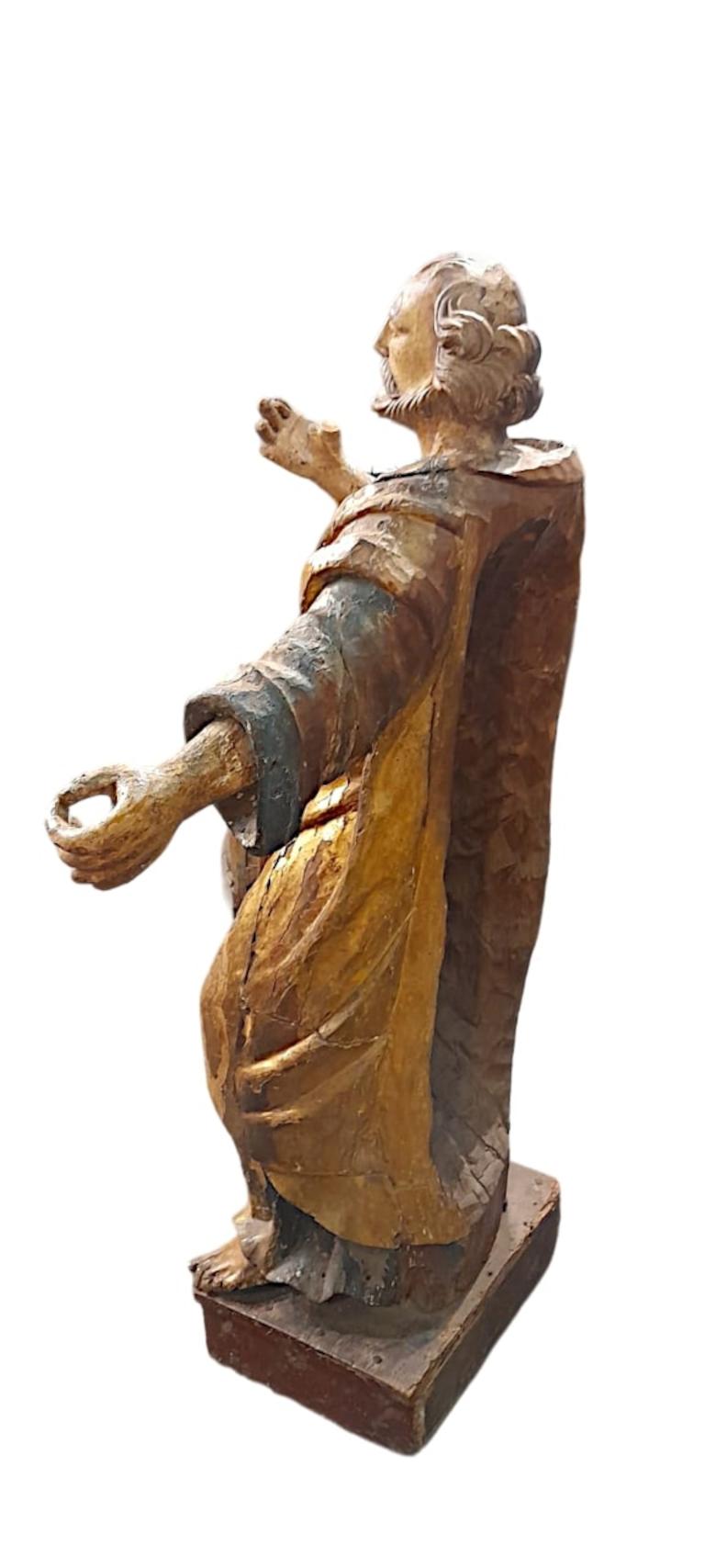 Gold Leaf Large Venetian sculpture depicting Saint Paul, from the 1600s, carved in Walnut For Sale