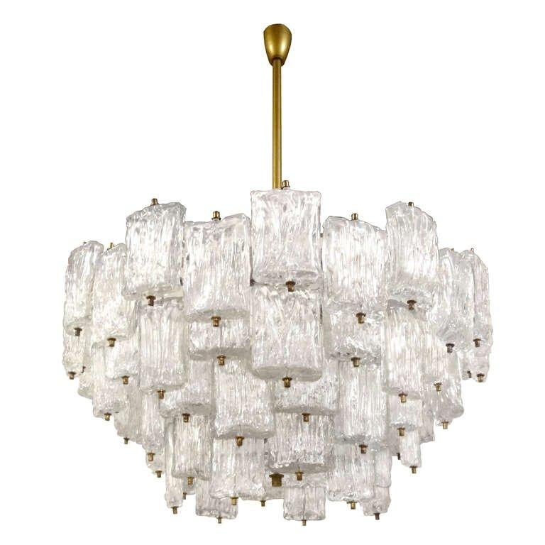 Large Venini Brass and Textured Glass Chandelier In Excellent Condition For Sale In New York, NY