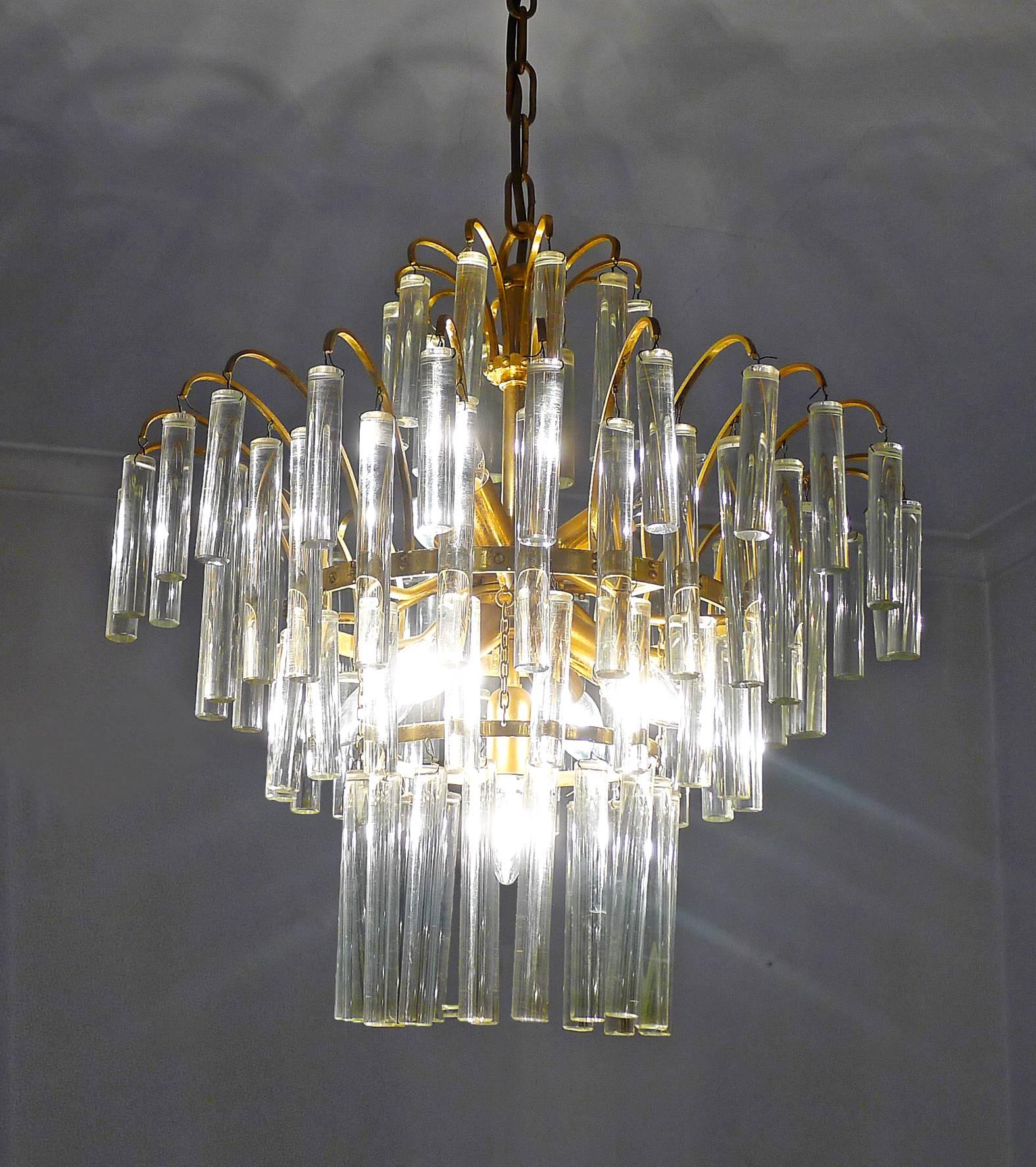 Italian Large Venini Camer Midcentury Gilt Brass 94 Crystal Rods Waterfall Chandelier For Sale