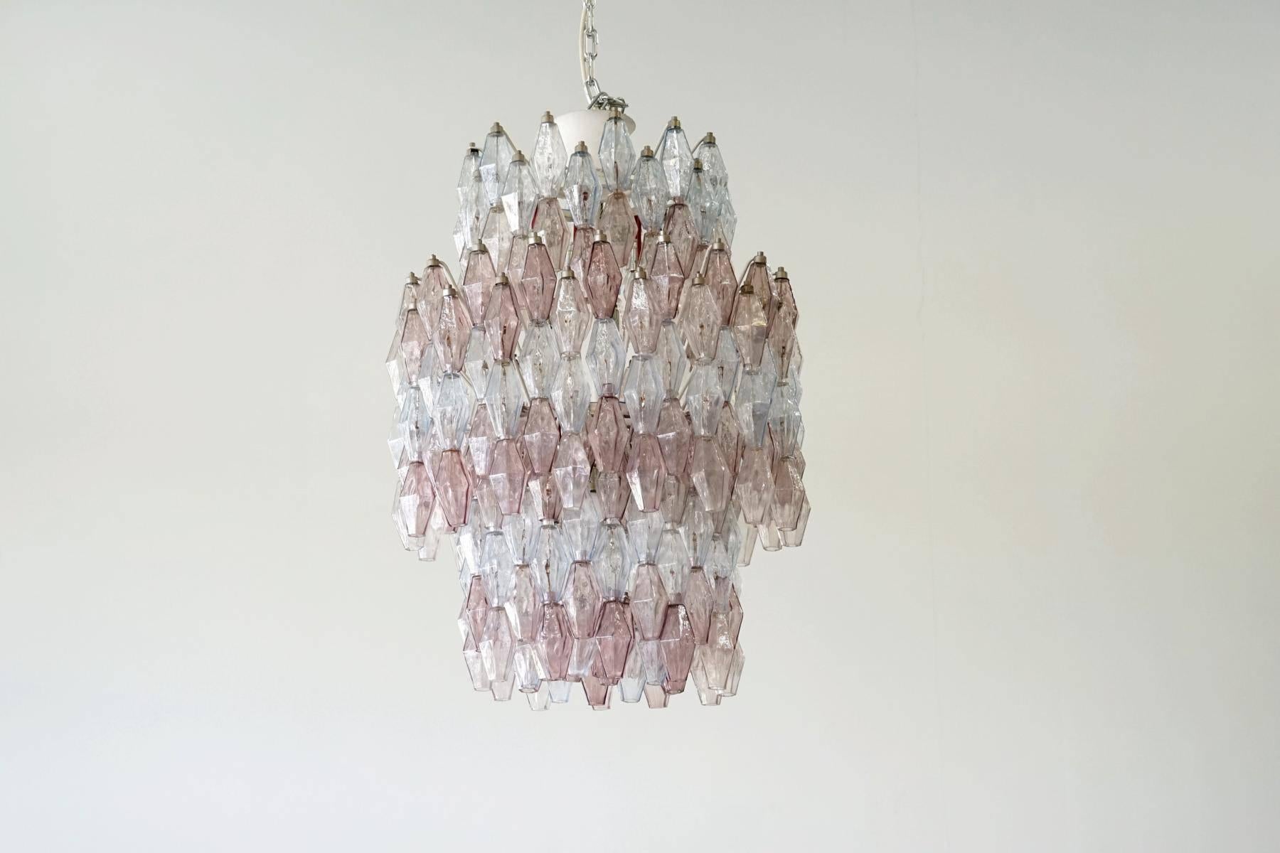 Große polyederfarbene Venini-Glas-Kronleuchterlampe, Poliedri von Carlo Scarpa (Moderne der Mitte des Jahrhunderts)