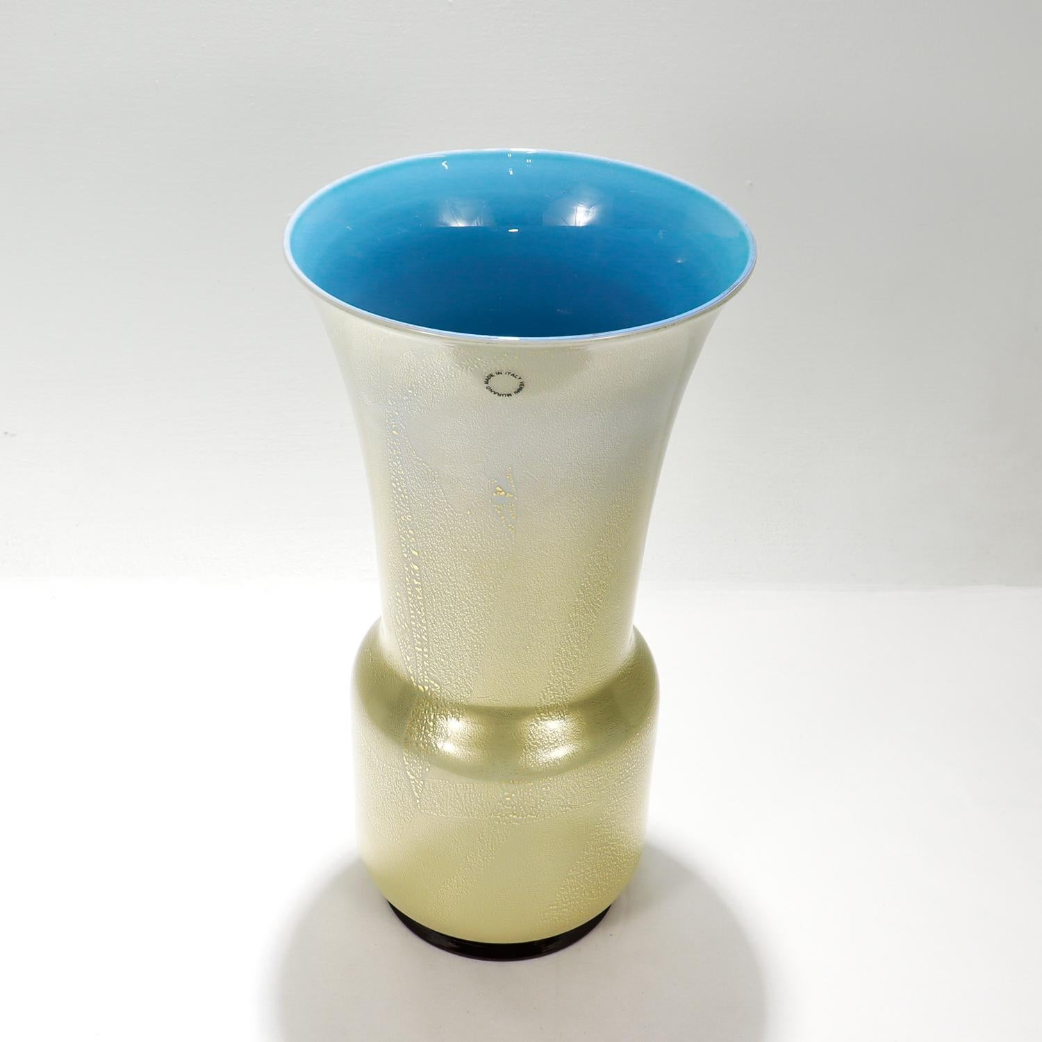 Vaso grande in vetro oro e blu Laguna di Venini di Tomaso Buzzi in vendita 1