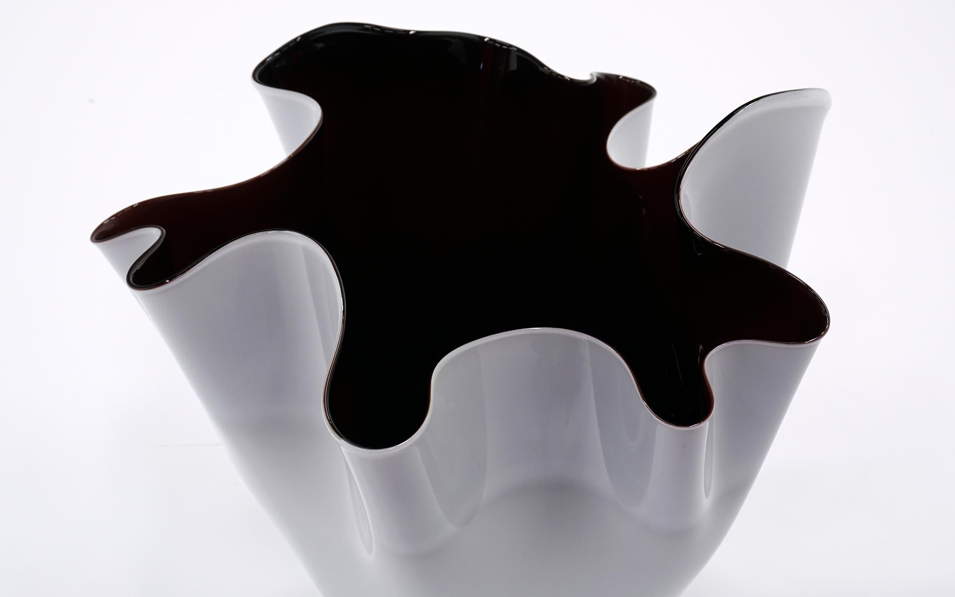 Mid-Century Modern Large Venini Hankerchief Artglass / Glass Bowl / Vase, Almost Black and White