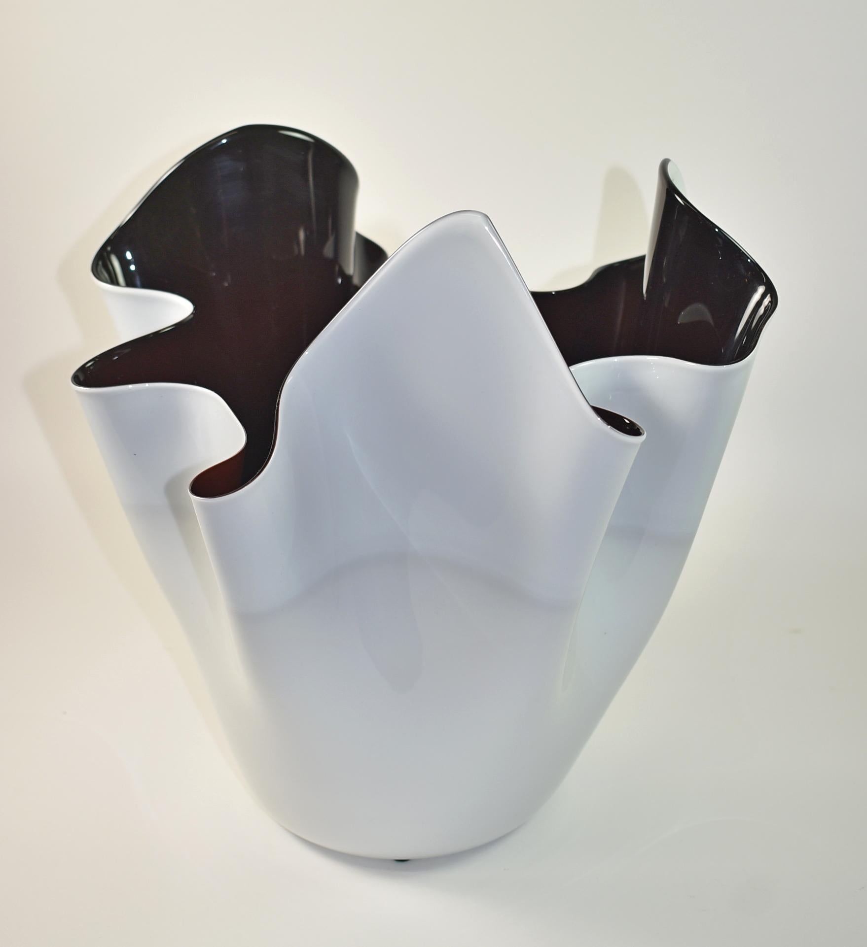 Grand vase à mouchoir en verre d'art italien Venini Fazzoletto de Fulvio Bianconi en vente 1