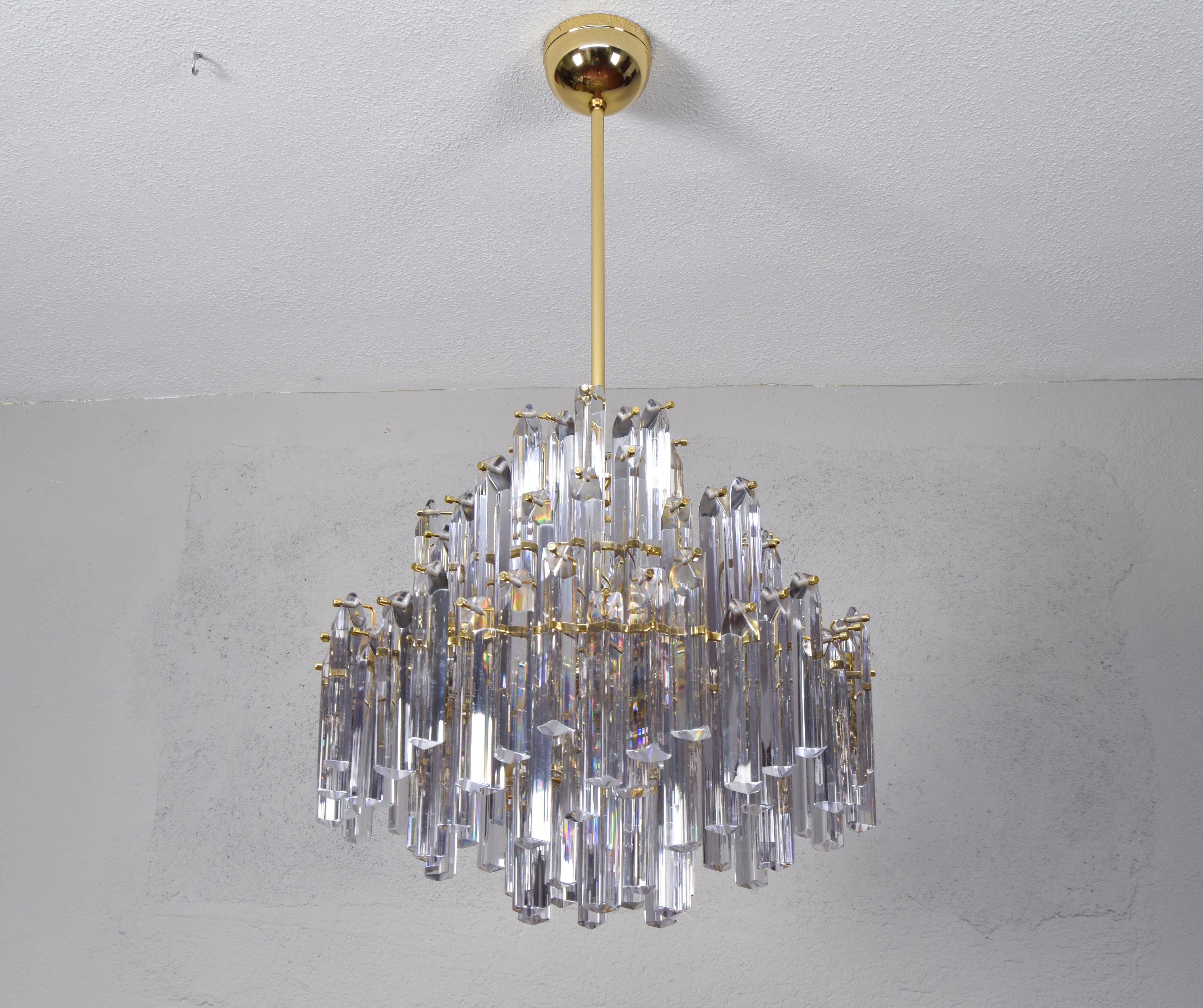 Large Venini Mid Century Italian Modern Triedri Murano Glass Chandelier In Good Condition In Escalona, Toledo