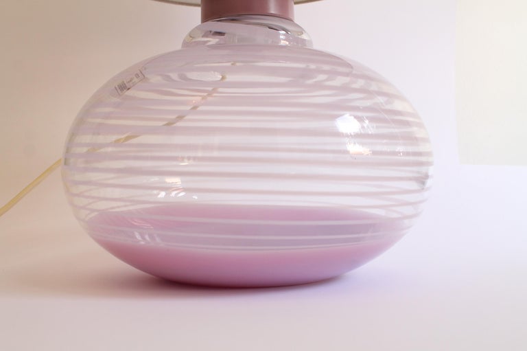 Large VENINI Murano glass table lampshade (66x33x33cm) Italy, 1960s. Rare find! For Sale 6