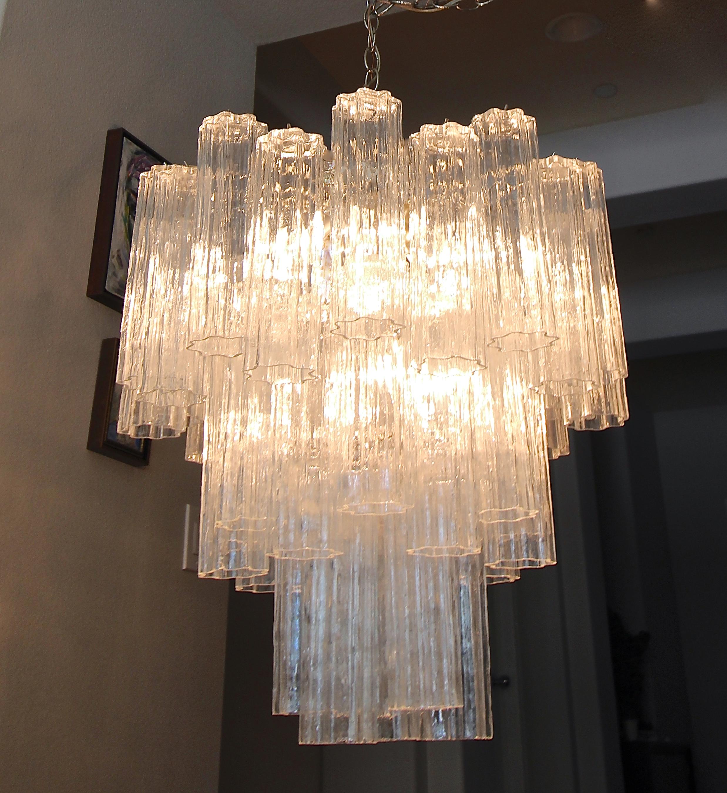 Large Venini Murano Tronchi Glass Tube Chandelier In Good Condition In Palm Springs, CA