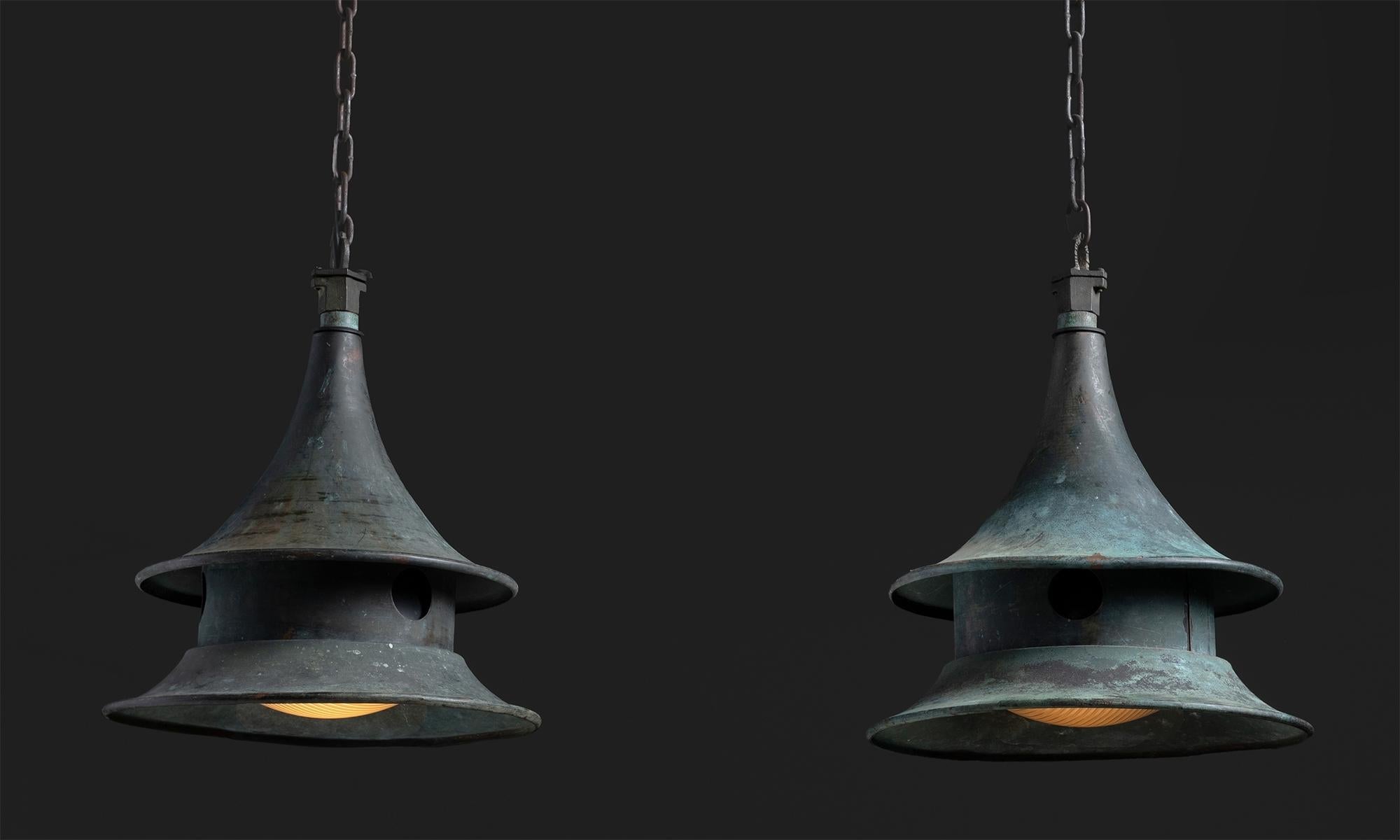 America circa 1950
Composed of copper, with patina and ribbed glass shades.
12.5”dia x 16”h
Ref. L4893
$ 3,200 ea ( 2 avail )