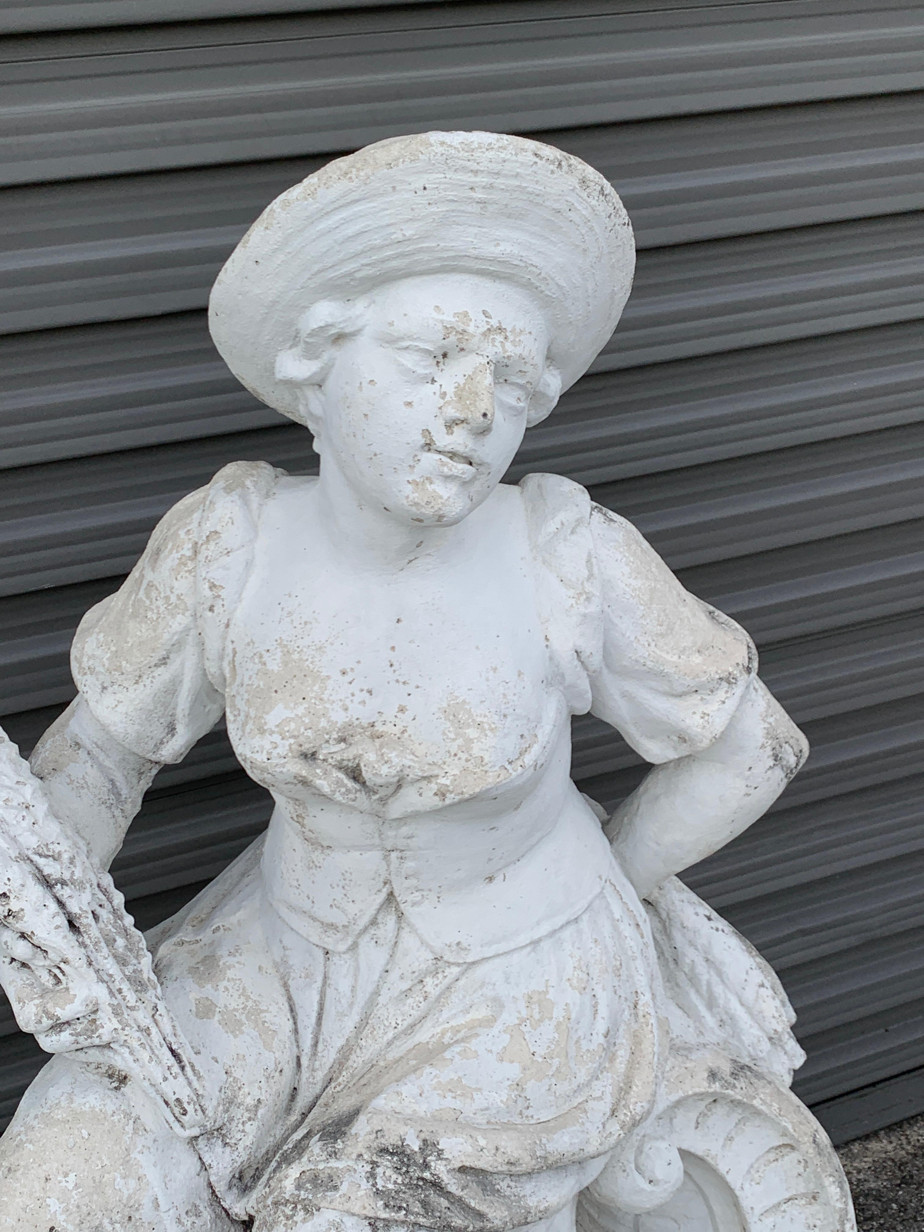 Vintage Neoklassische Steinguss-Statue der 'Ernte' auf Sockel im Zustand „Gut“ in West Palm Beach, FL