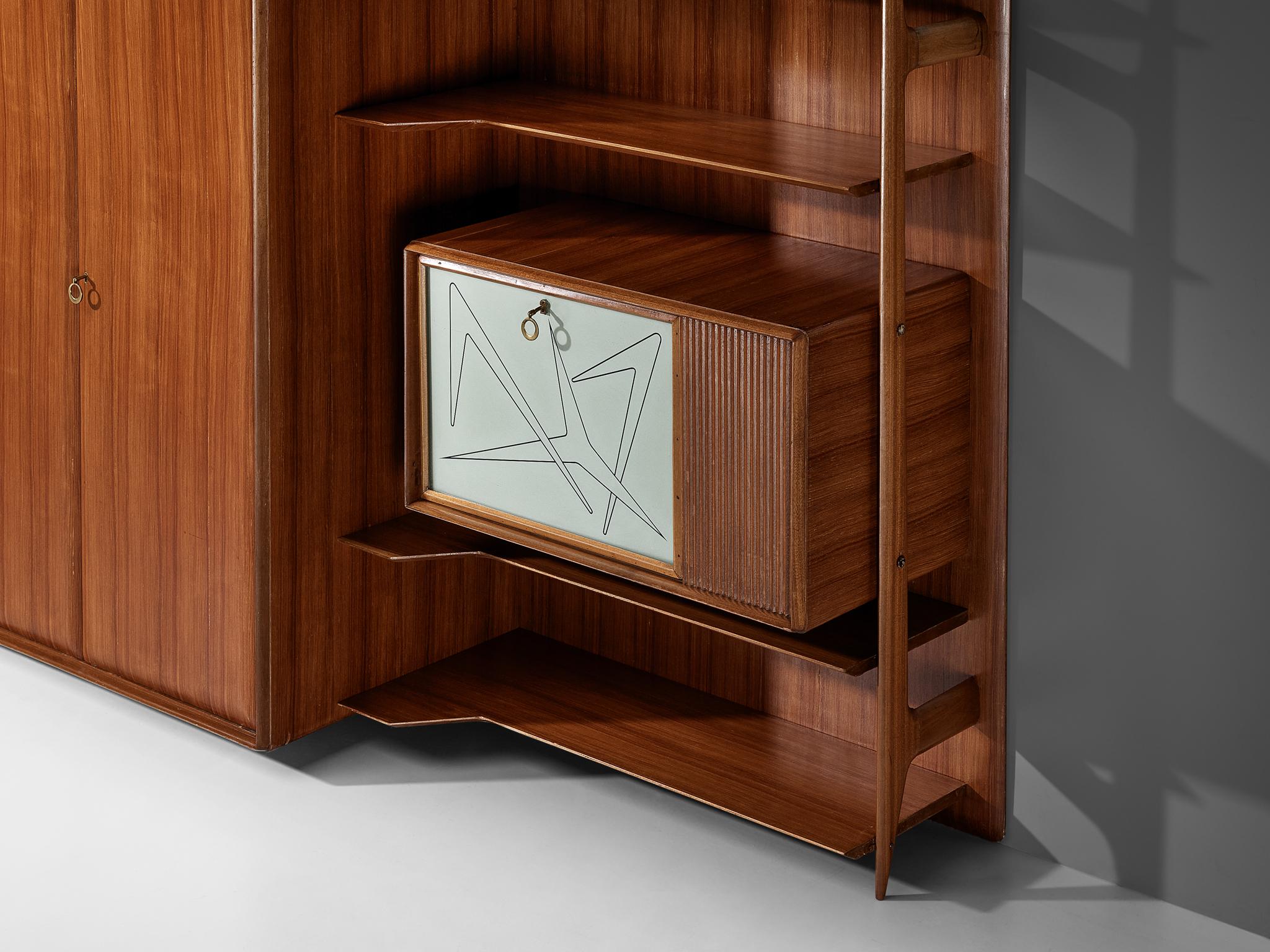 Large Versatile Italian Wall Unit in Teak In Good Condition For Sale In Waalwijk, NL