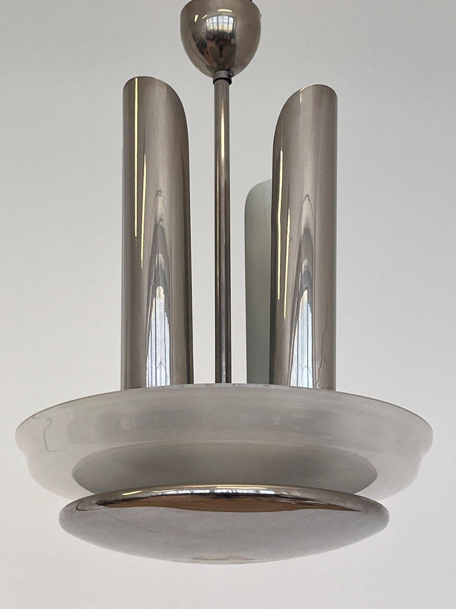 Tchèque Grand lustre chromé très rare Bauhaus/ Functionalisme/Art déco, années 1930 en vente