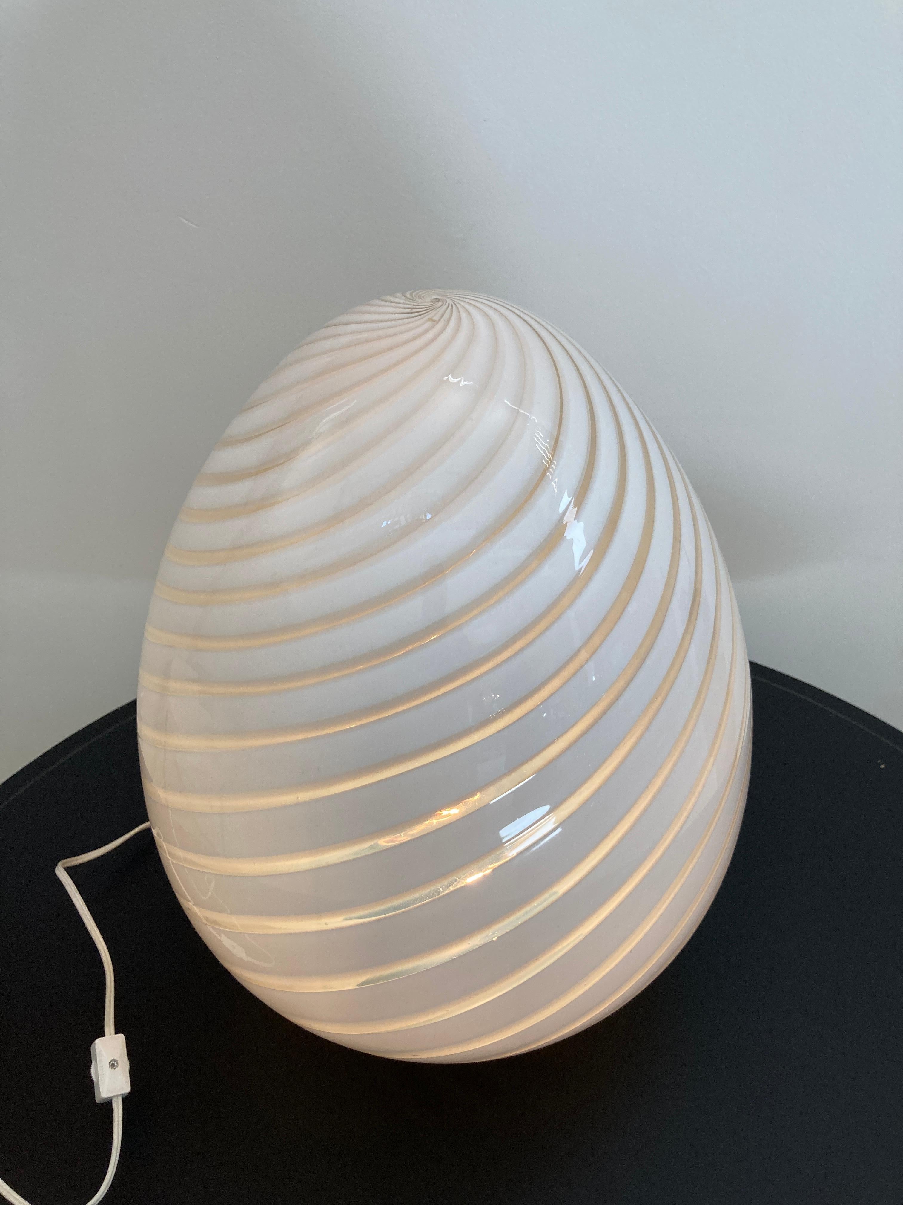 Large Vetri Murano White Egg Table Lamp 4