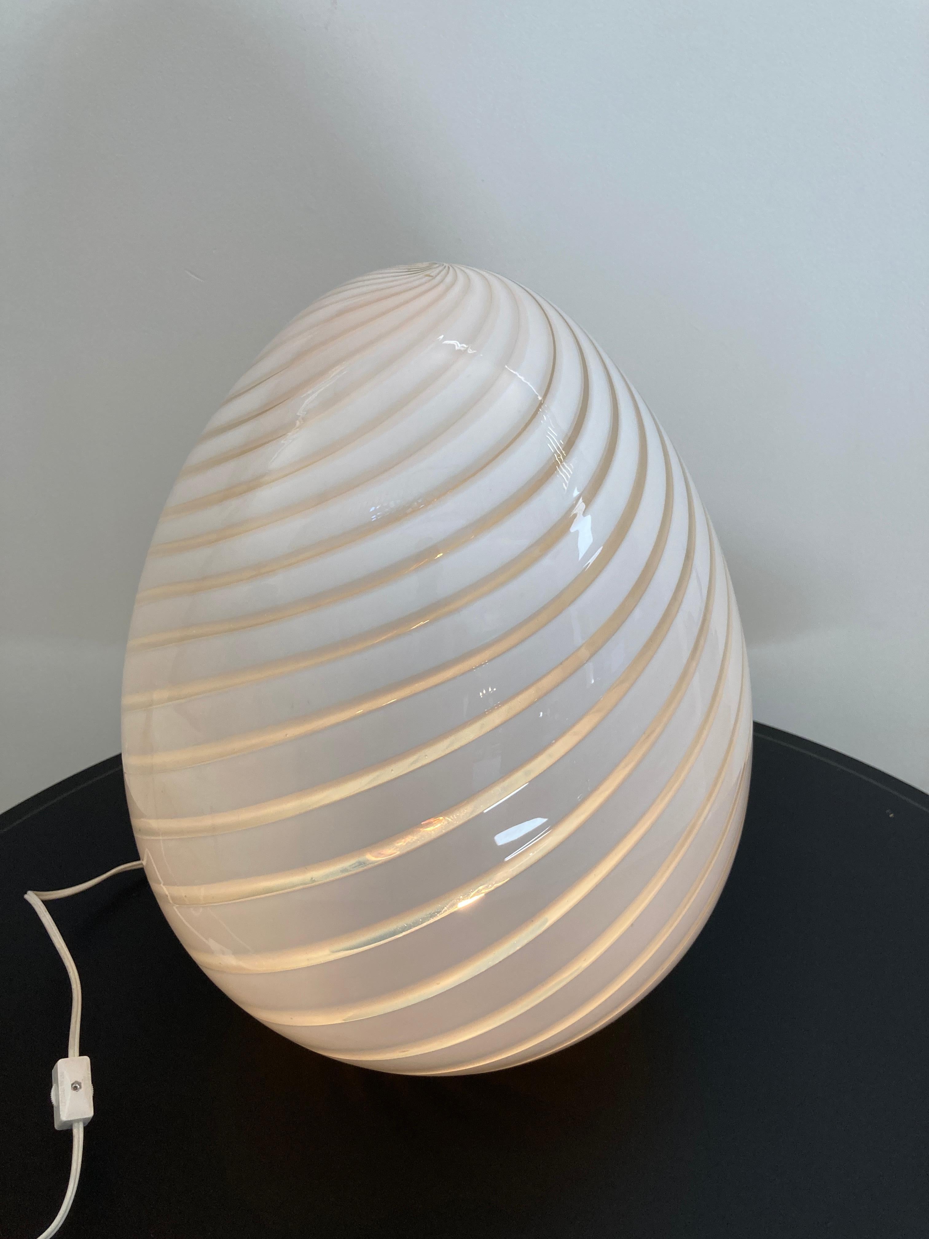 Large Vetri Murano White Egg Table Lamp 5
