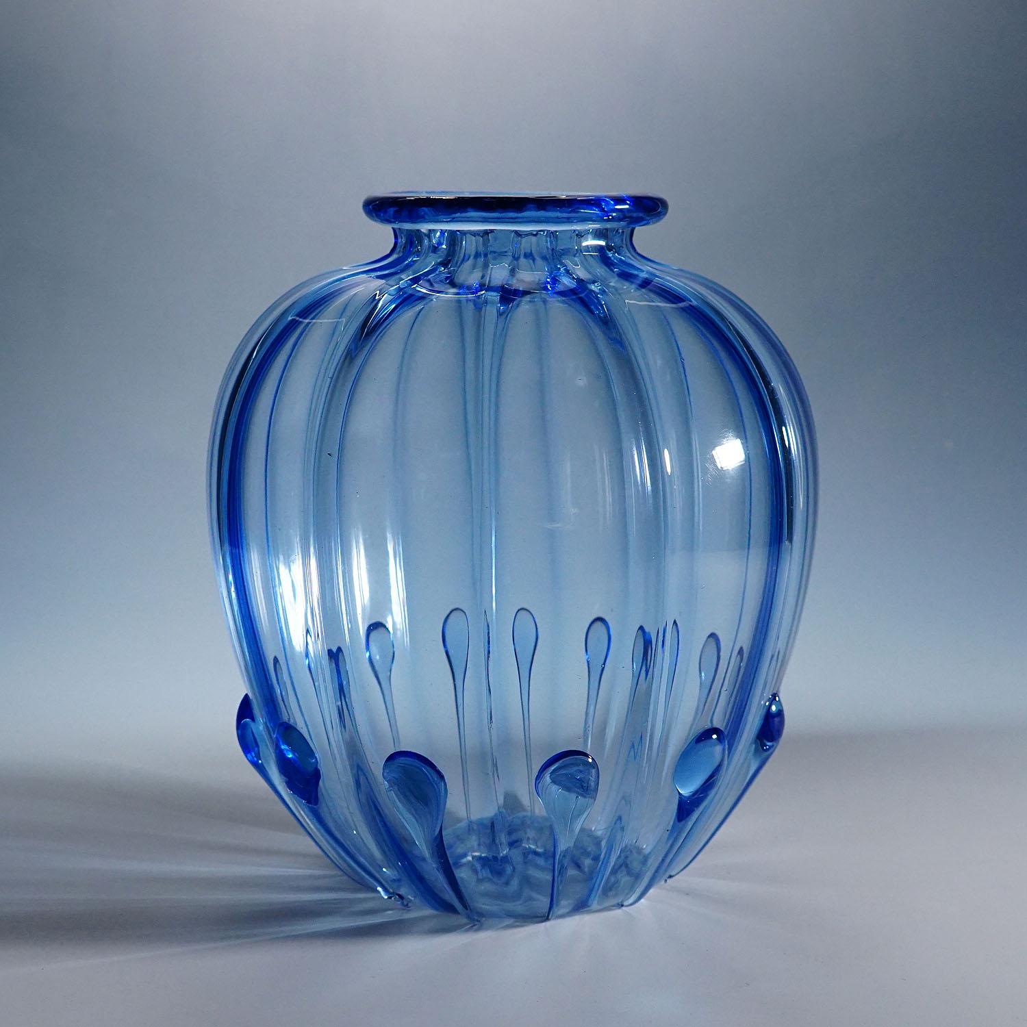 Mid-Century Modern Large Vetro Soffiato Glass Vase by Vittorio Zecchin for Venini Murano 1924 For Sale