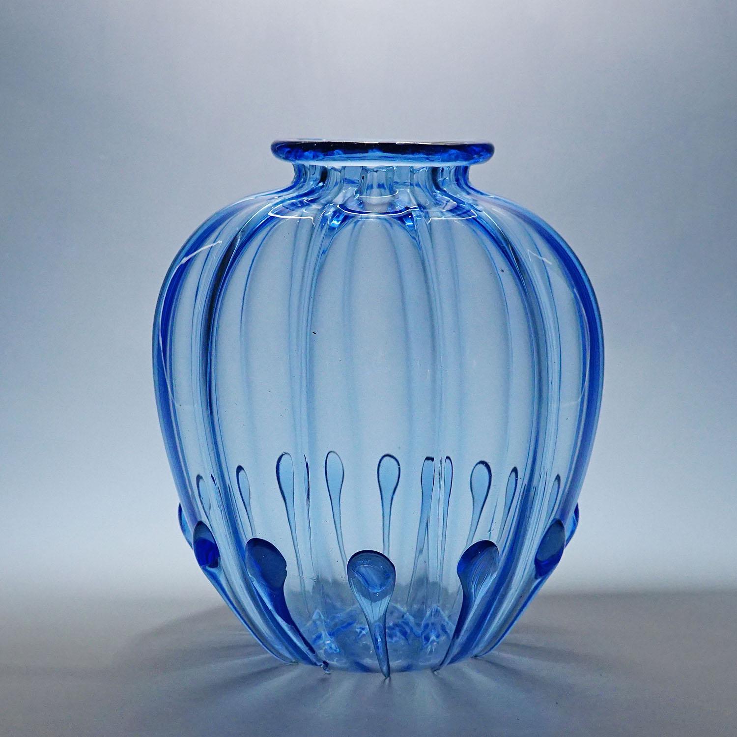 Italian Large Vetro Soffiato Glass Vase by Vittorio Zecchin for Venini Murano 1924 For Sale