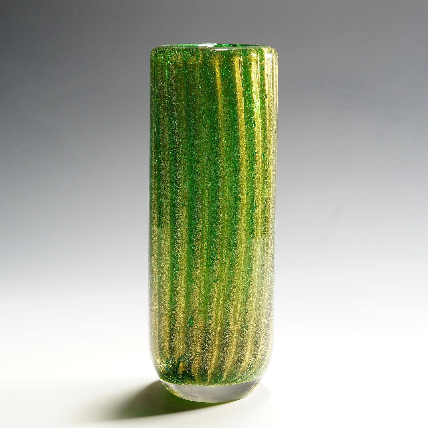 Mid-Century Modern Large Vetro Sommerso Vase by Carlo Scarpa for Venini Murano, circa 1930s For Sale