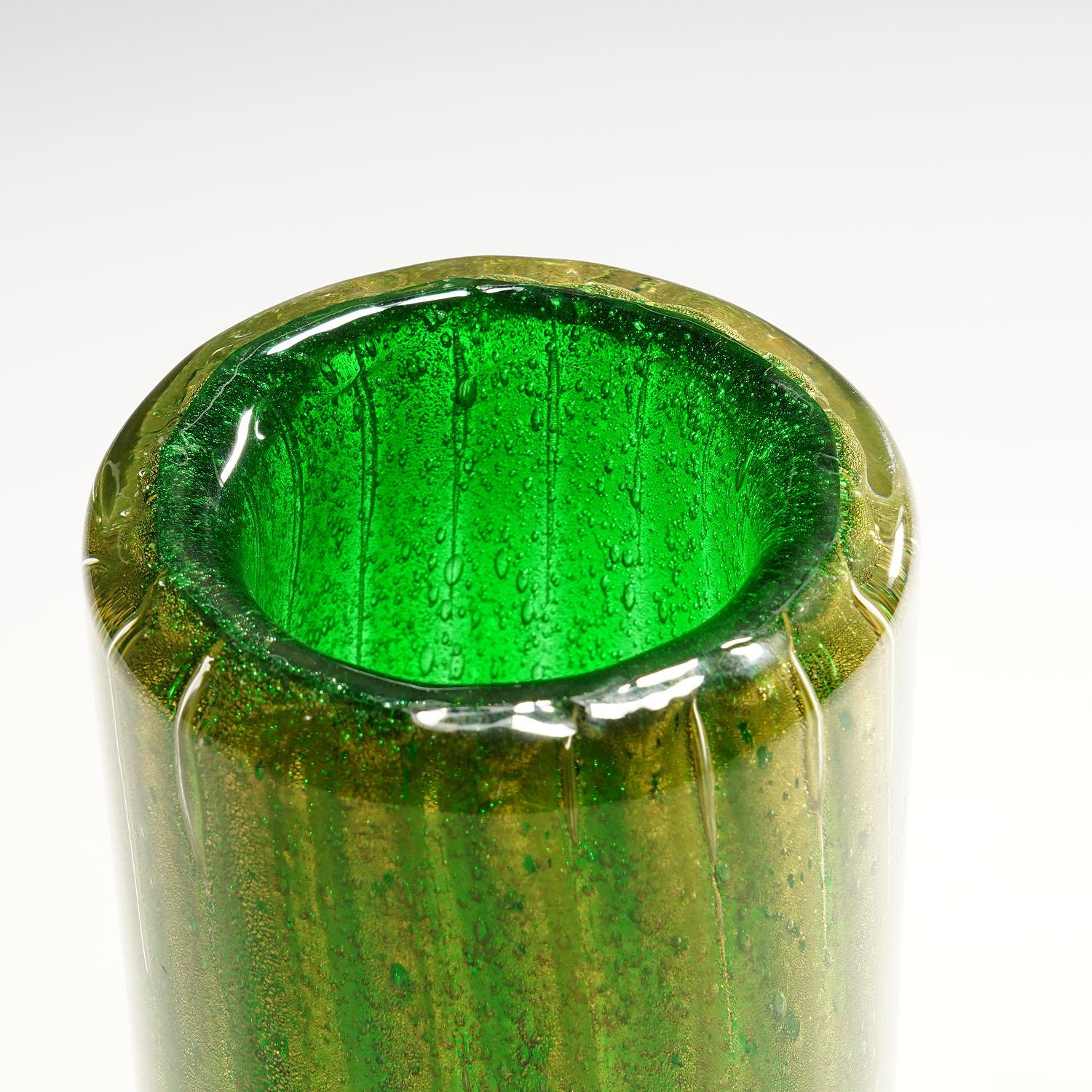 Mid-Century moderno Vaso grande in Vetro Sommerso di Carlo Scarpa per Venini Murano, circa 1930 in vendita