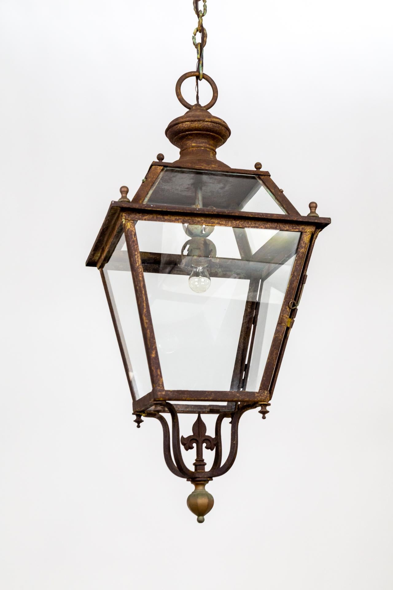 Large Victorian 1-Light Hanging Lantern For Sale 5