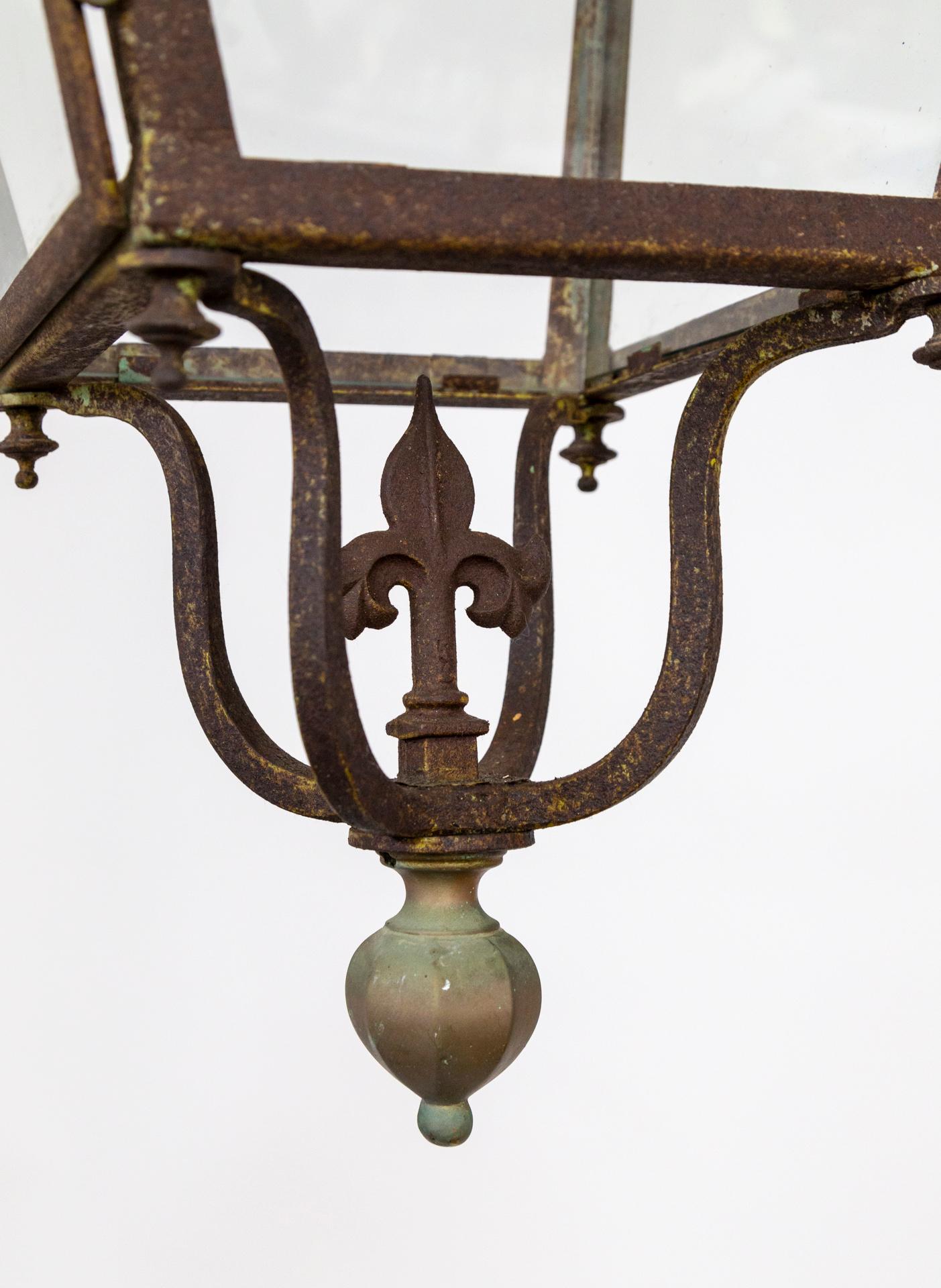 Metal Large Victorian 1-Light Hanging Lantern For Sale