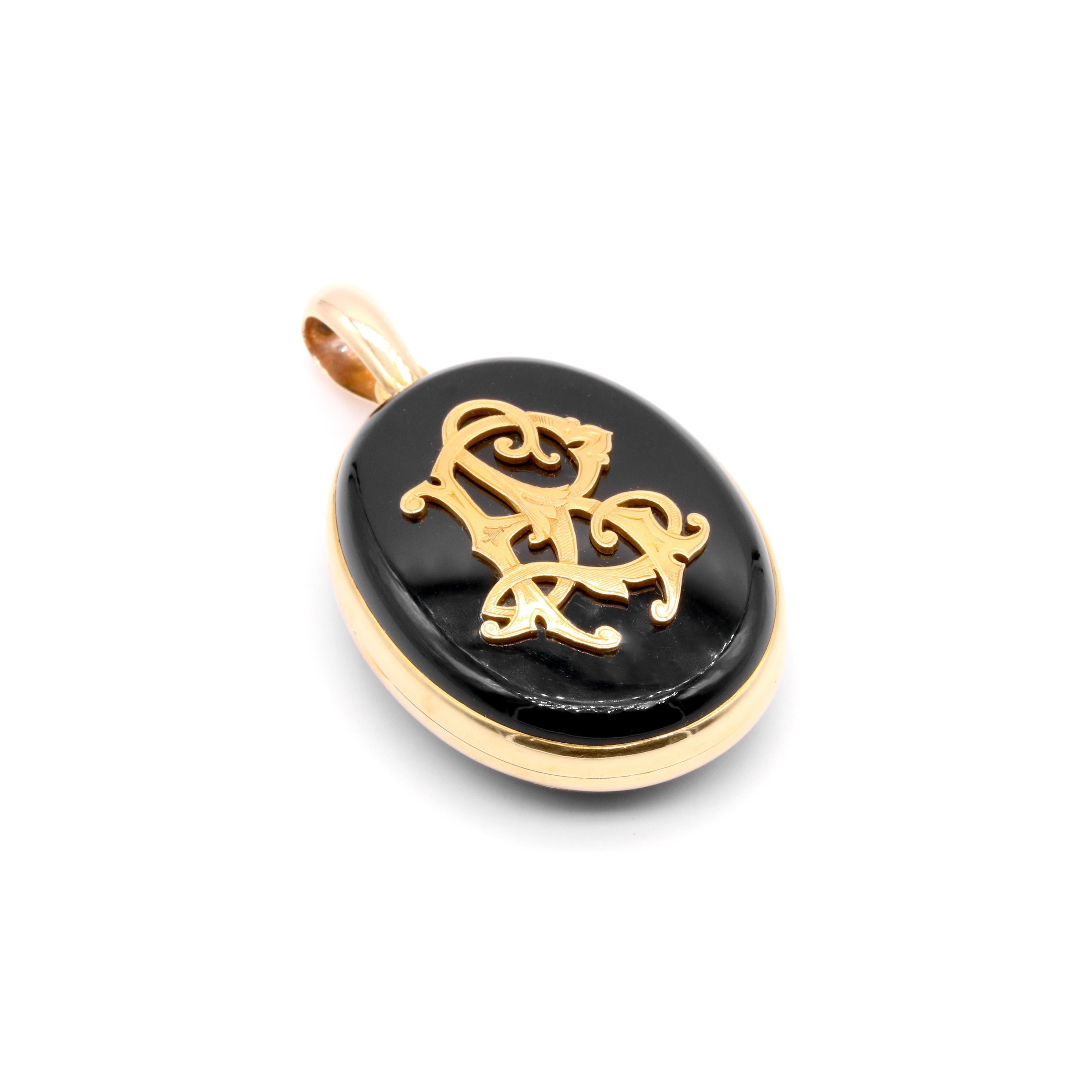 Large Victorian 15K Gold Diamond & Onyx Monogrammed Double Mourning Locket For Sale 3