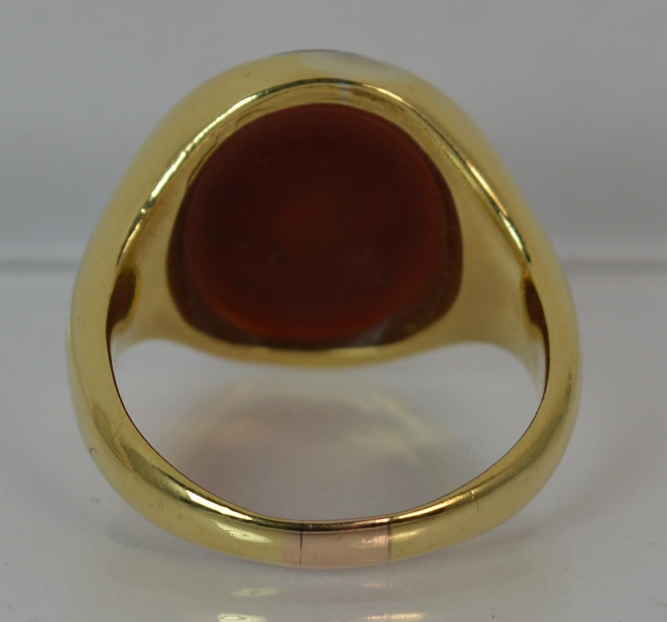 Large Victorian 18 Carat Gold Griffin Intaglio Carnelian Signet Ring In Good Condition In St Helens, GB