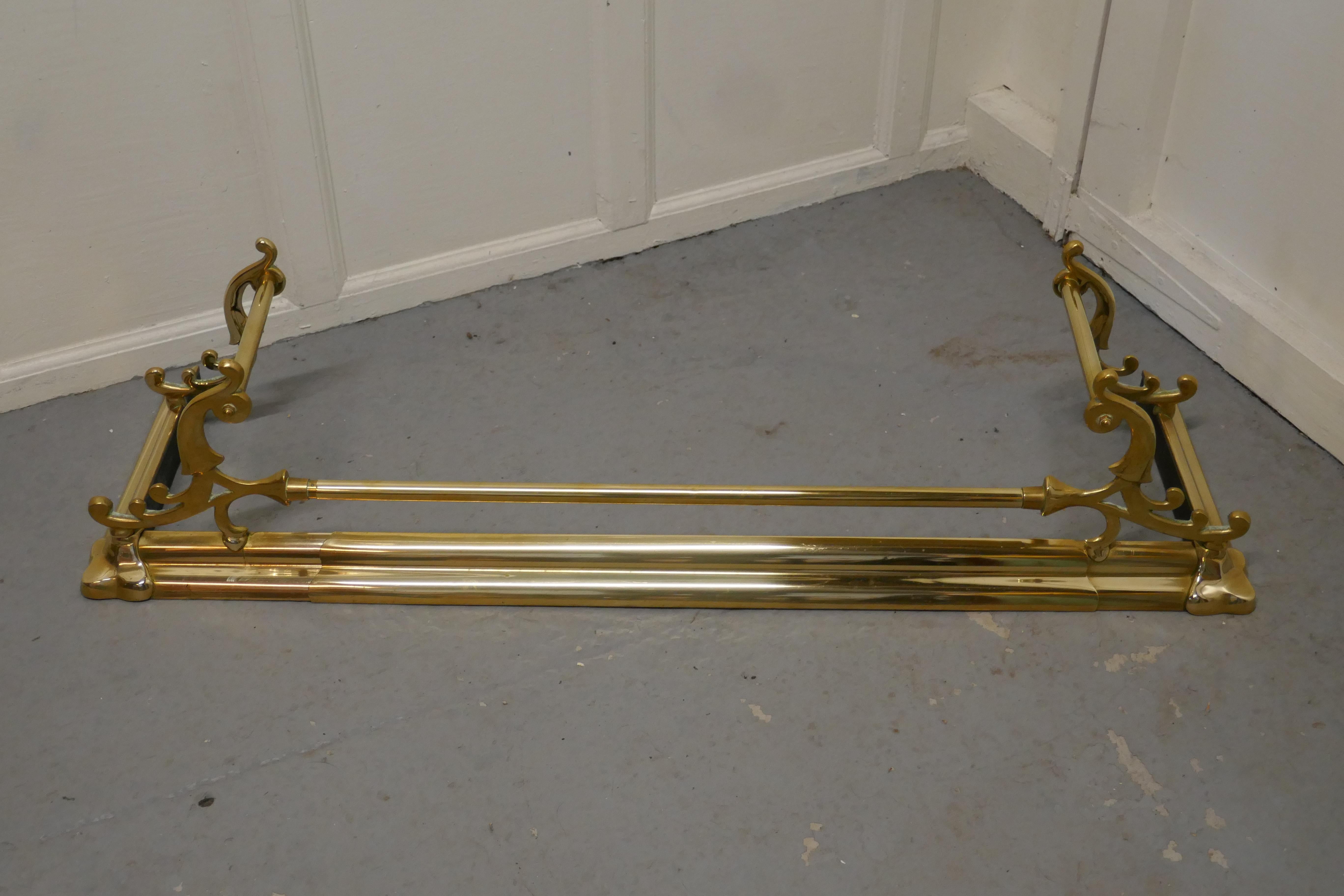 Large Victorian Art Nouveau brass fender


 This is a beautifully designed Victorian brass fender it has superb Art Nouveau decoration worked in brass and can be altered in length by simply pulling it out from the sides
The fender is in gapped