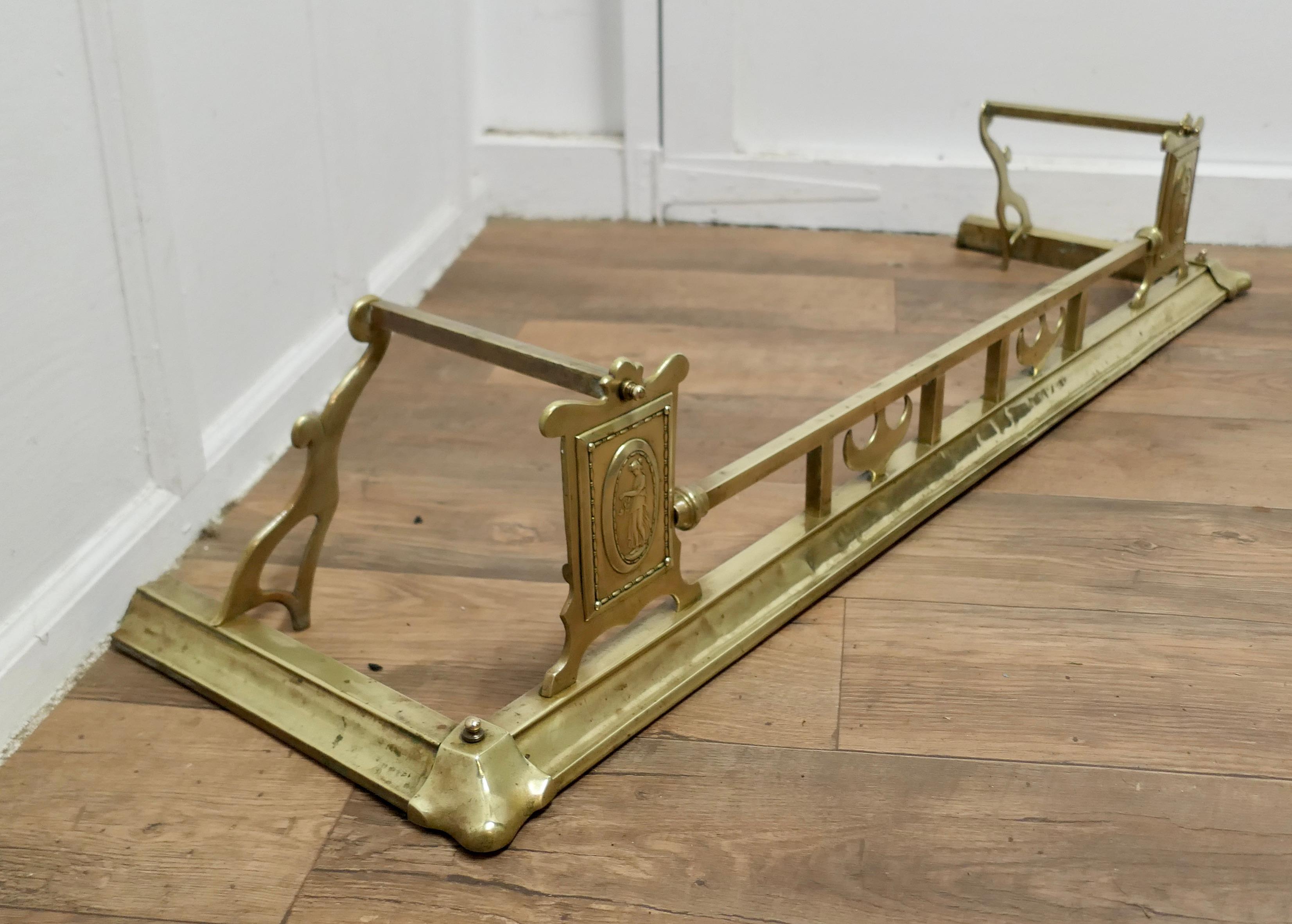 Large Victorian Art Nouveau Brass Fender    This is a Beautifully Designed  For Sale 3