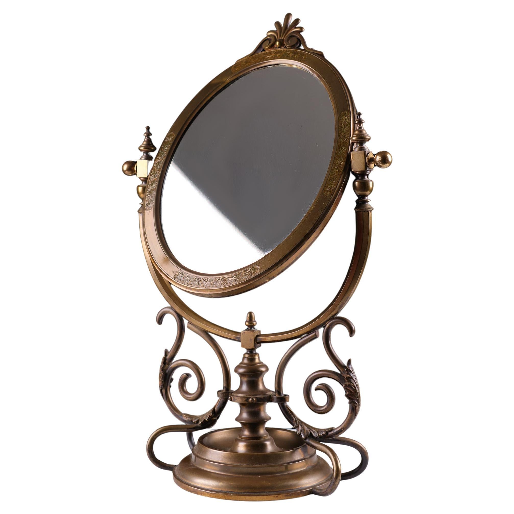 Large Victorian Brass Table Mirror, 1880s, England In Good Condition For Sale In Den Haag, NL