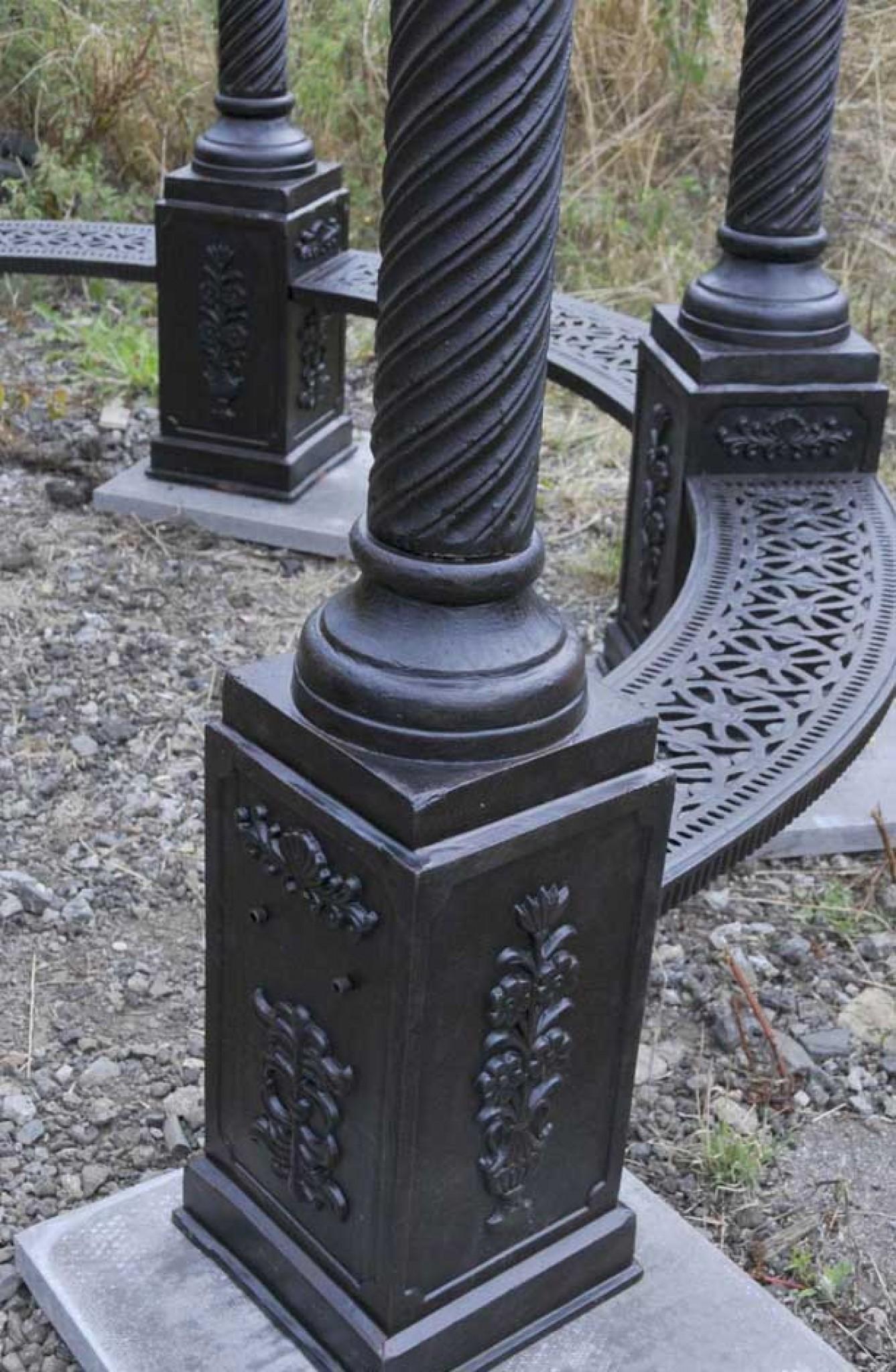 Large Victorian Cast Iron Gazebo Architectural Garden Seat Dome Canopy For Sale 1