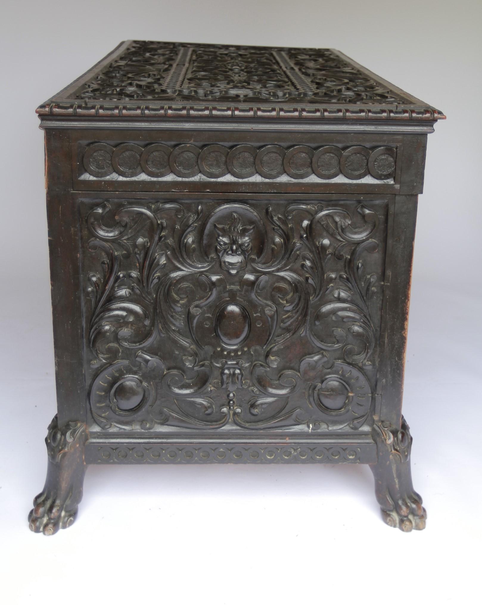 British Large Victorian Chinese Redwood carved coffer For Sale