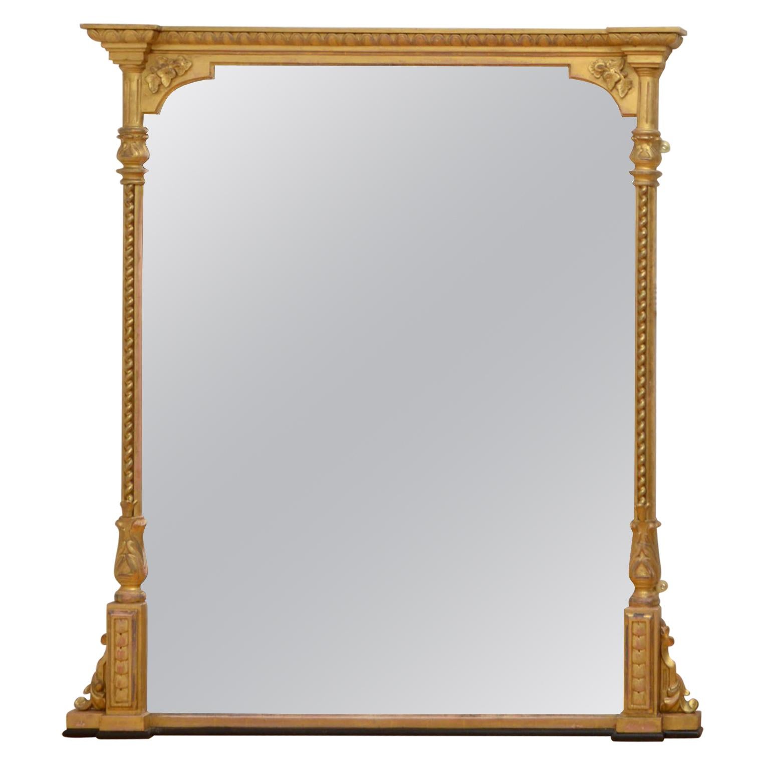 Grand miroir victorien en bois doré en vente