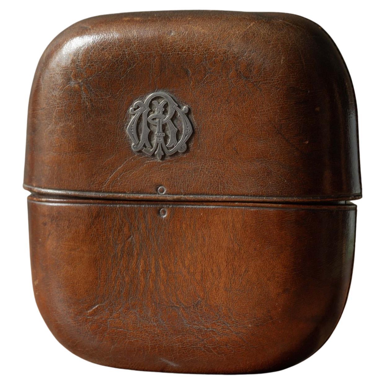 Grande custodia vittoriana per sigari in pelle, CIRCA 1850. in vendita