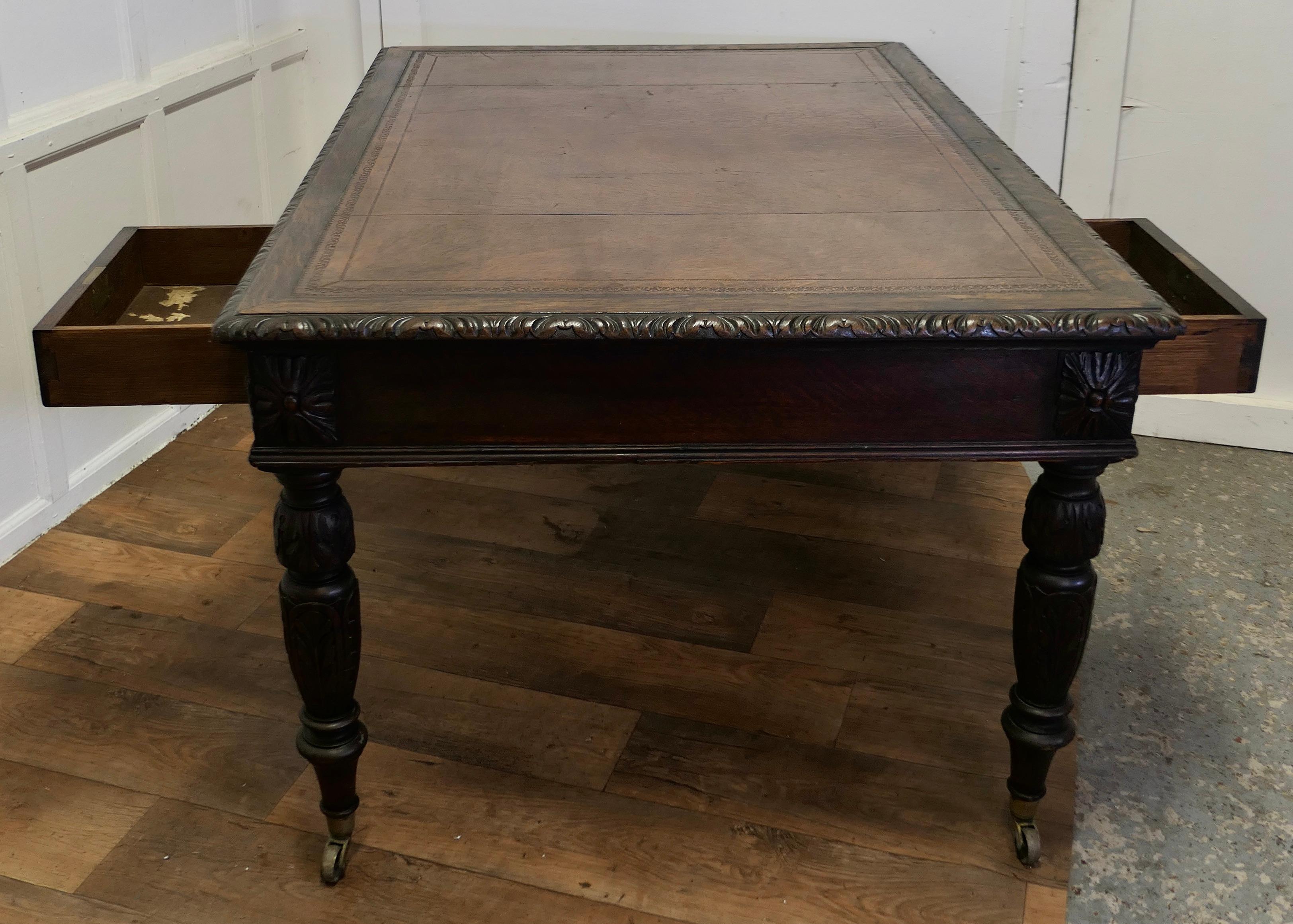  Large Victorian Oak Leather Top Partners Desk, EDWARDS & ROBERTS Library Table  For Sale 4