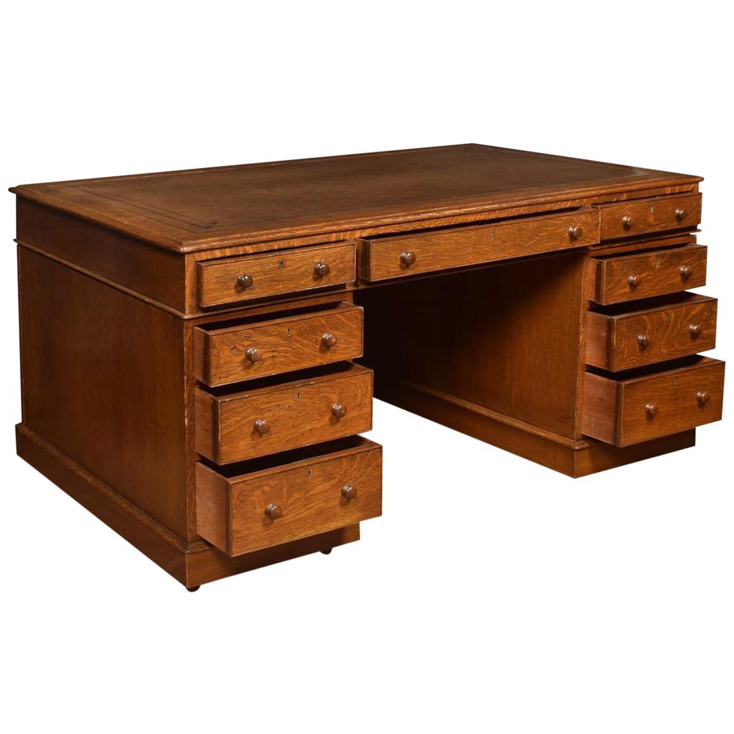 Large Victorian Oak Partners Desk For Sale at 1stDibs
