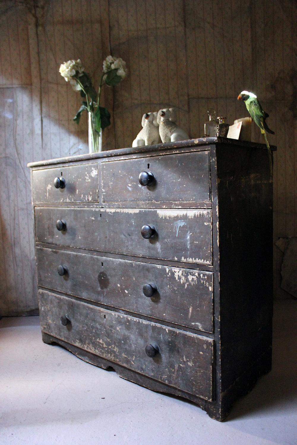 Large Victorian Painted Pine Chest of Drawers, circa 1900 5