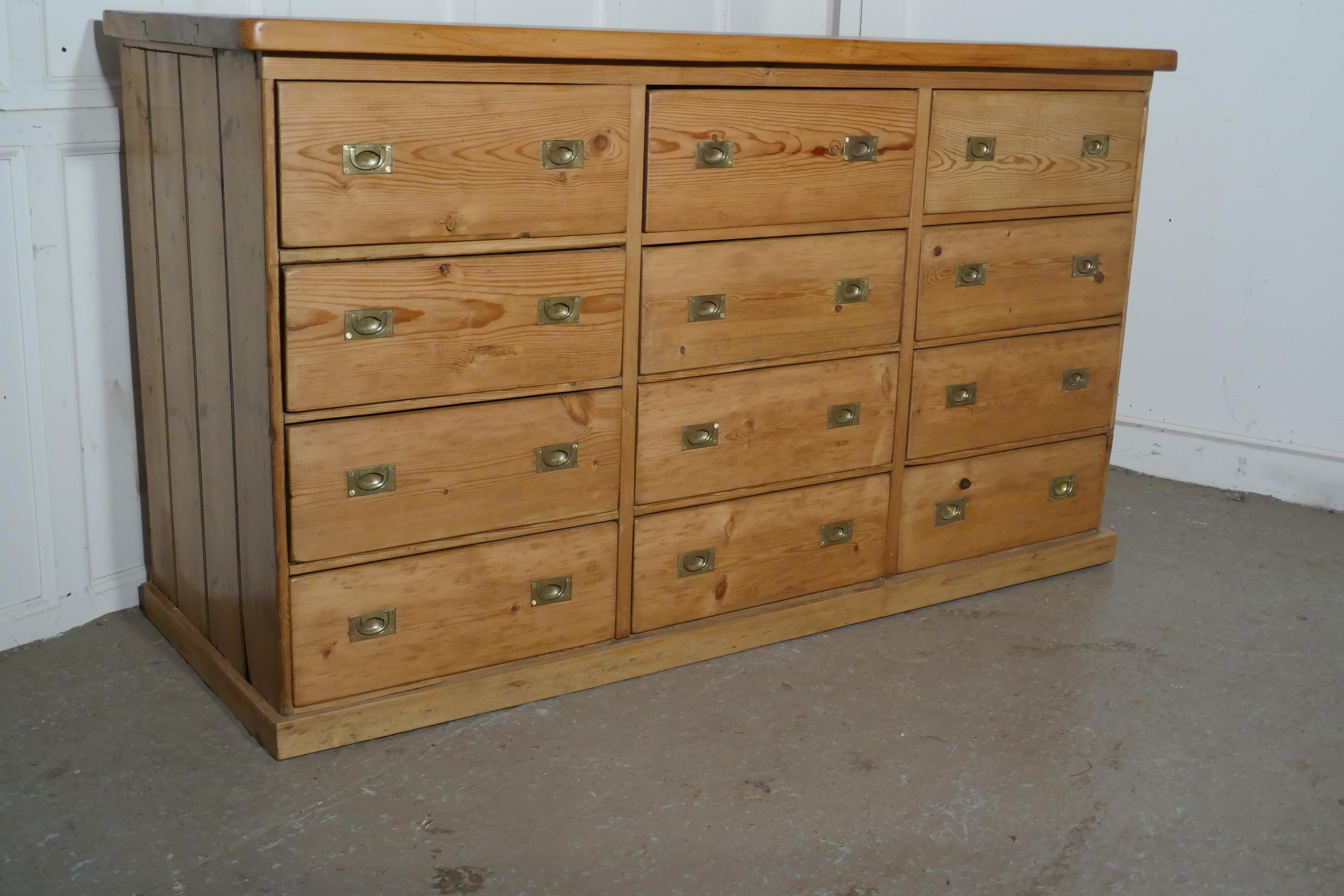 Large Victorian Pine 12-Drawer Haberdashery Island Counter In Good Condition In Godshill, Isle of Wight