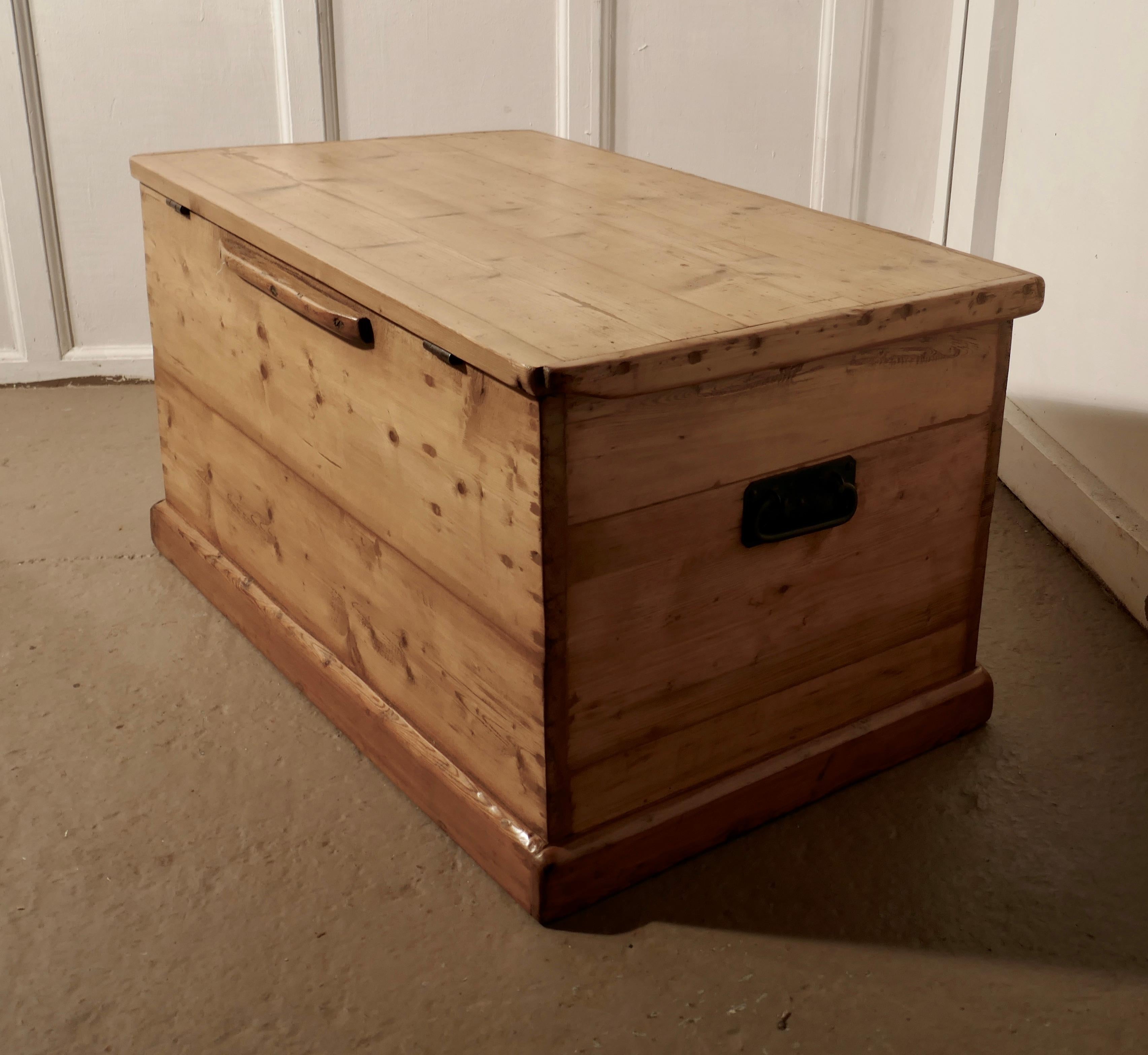 Large Victorian pine blanket box, coffee table or shoe tidy
 
A roomy Victorian pine blanket box or coffee table
This is a good quality pine box it has been fully restored, it has iron carrying handles and it stands on an all round plinth so it