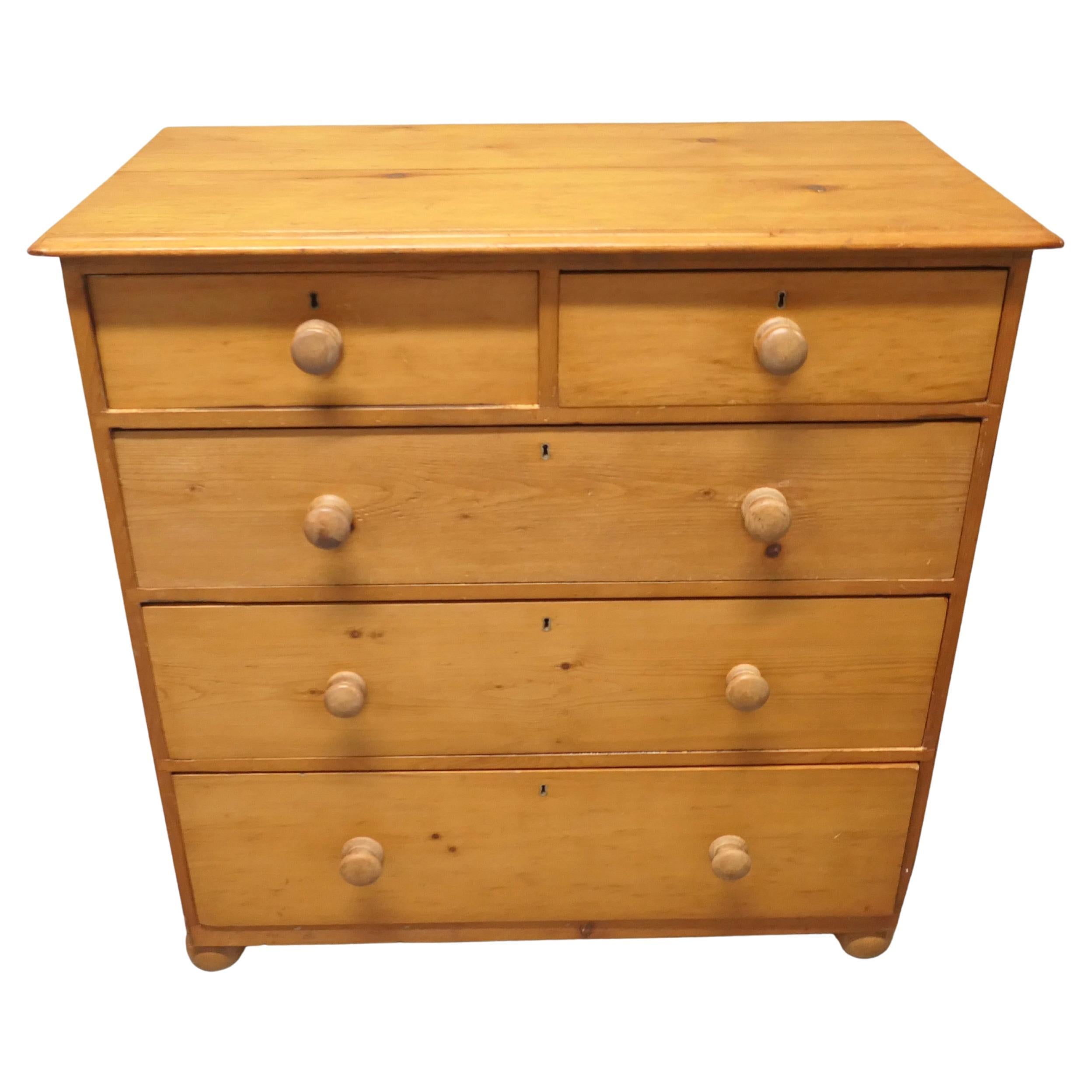 Large Victorian Pine Chest of Drawers For Sale