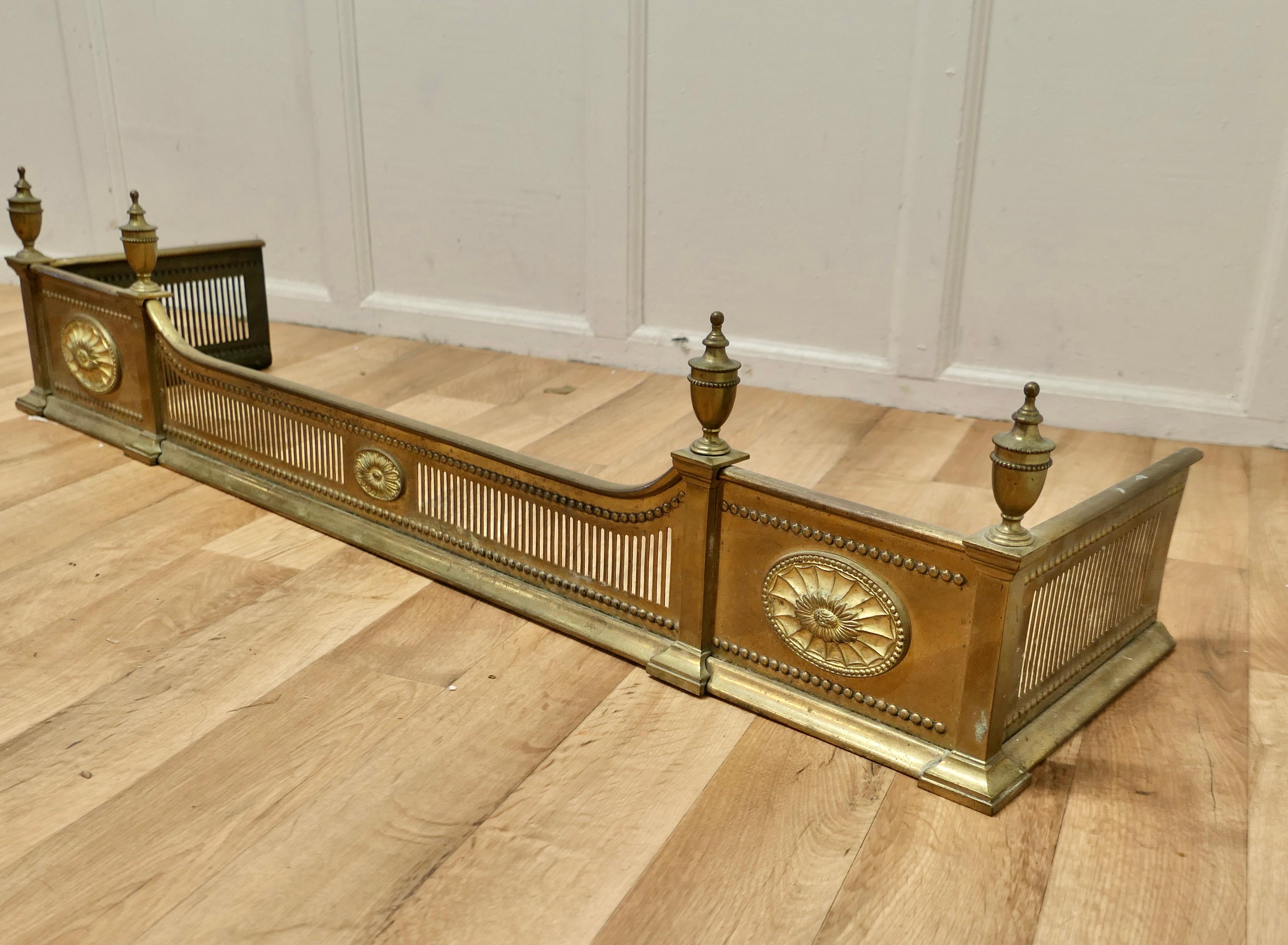 19th Century Large Victorian Regency Style Pierced Brass Fender For Sale