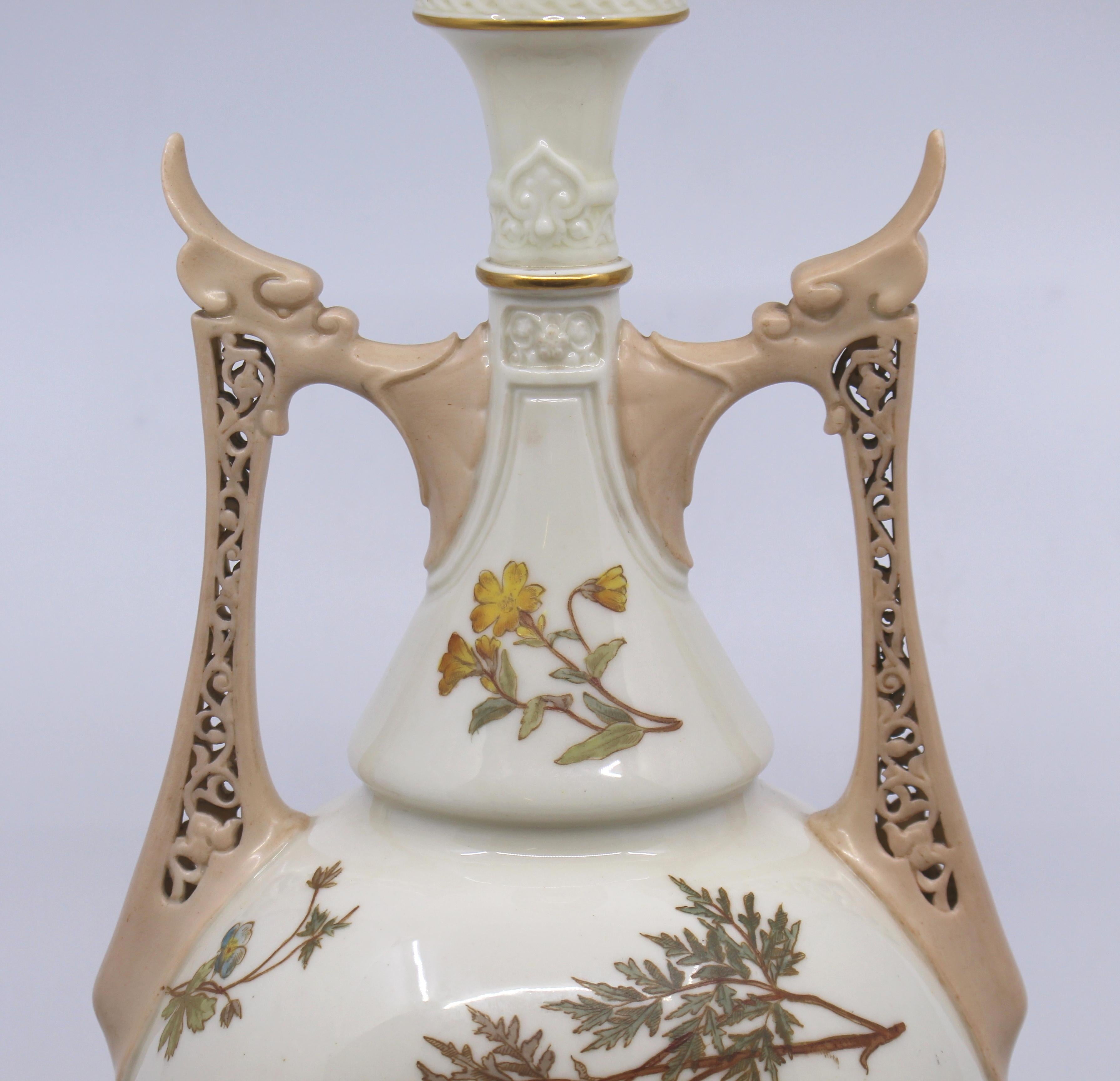 Large Victorian Royal Worcester Two Handled Vase, 1071 For Sale 1