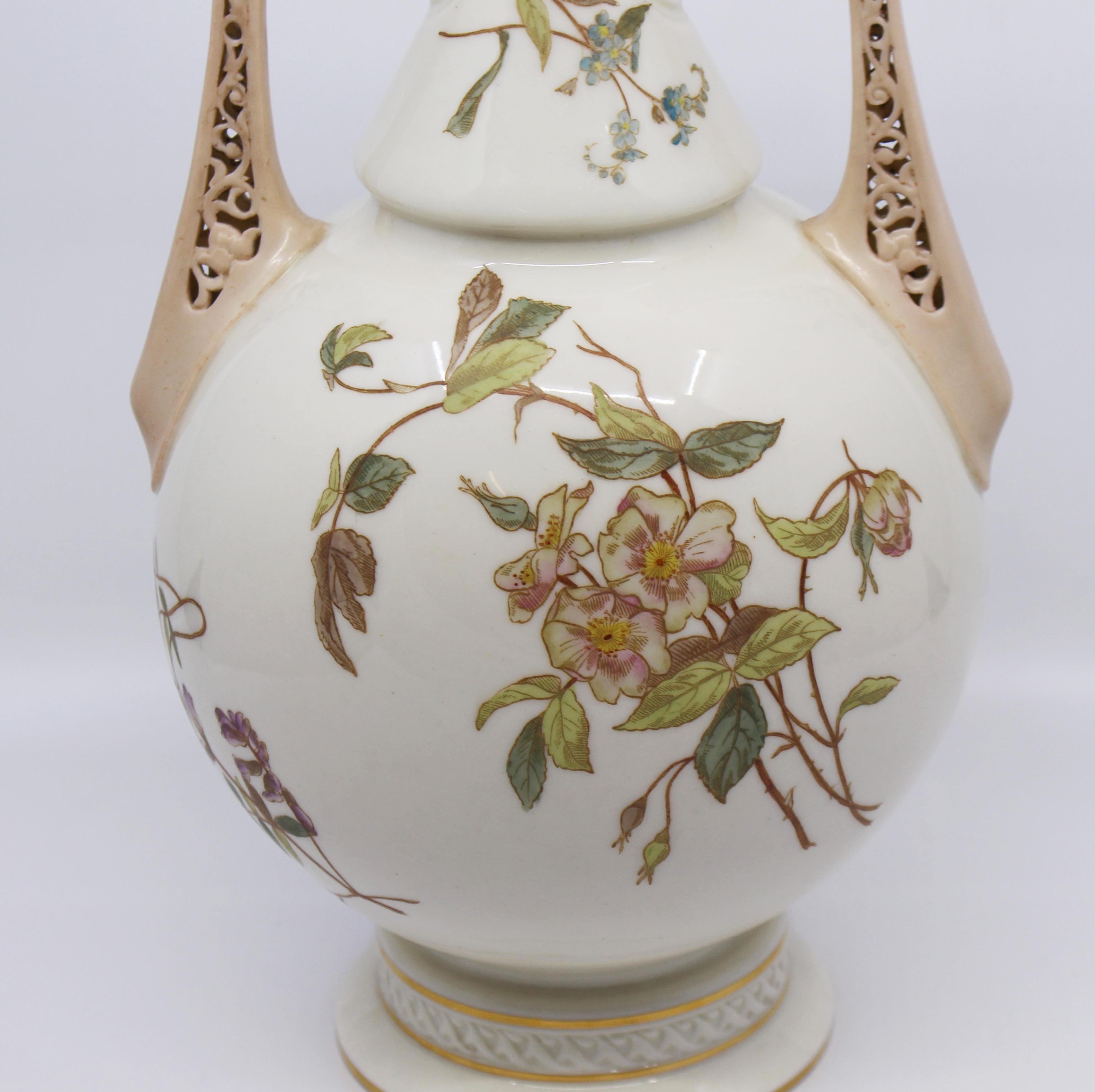 Large Victorian Royal Worcester Two Handled Vase, 1071 For Sale 3