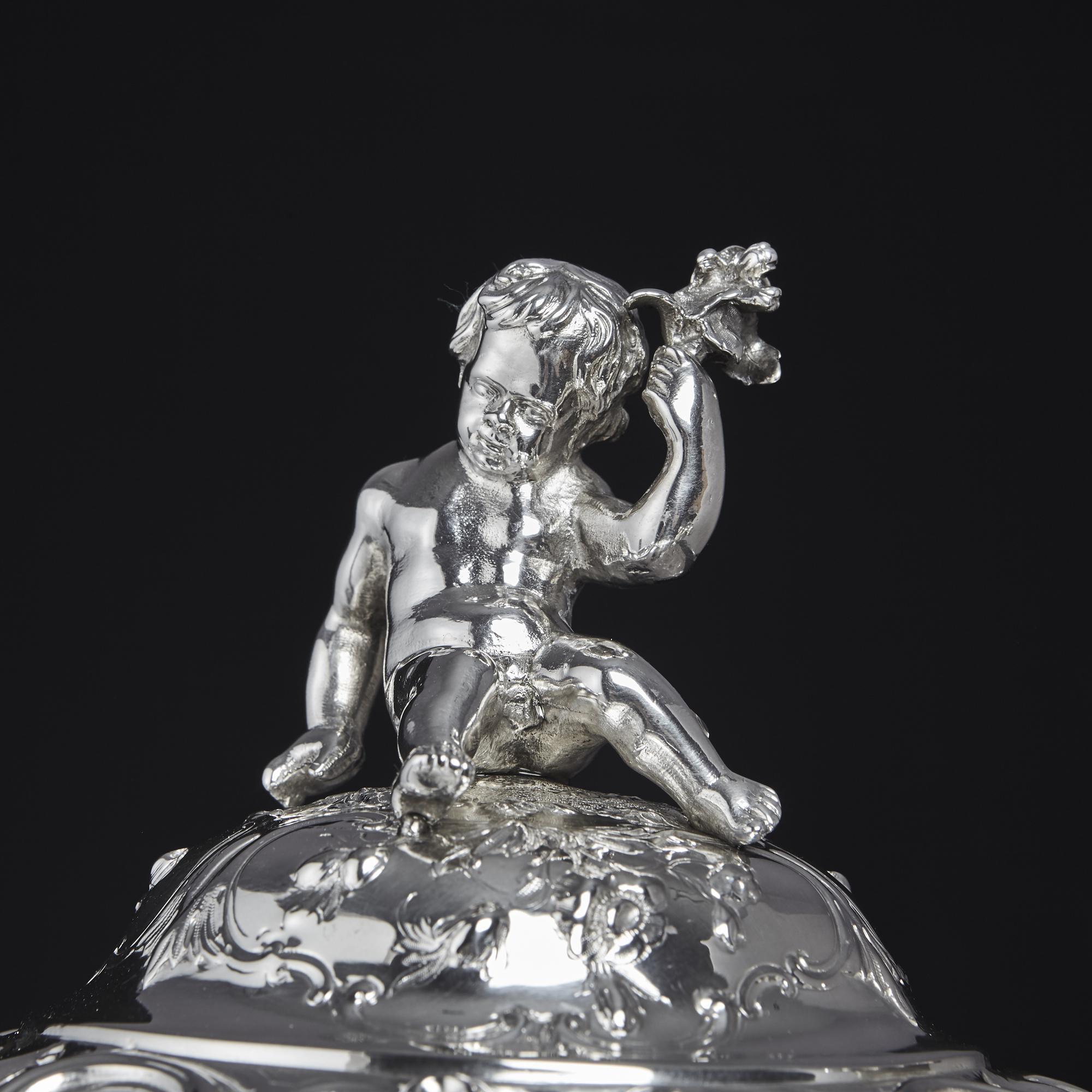 Großer viktorianischer Präsentationskrug aus Silber im Zustand „Gut“ im Angebot in London, GB