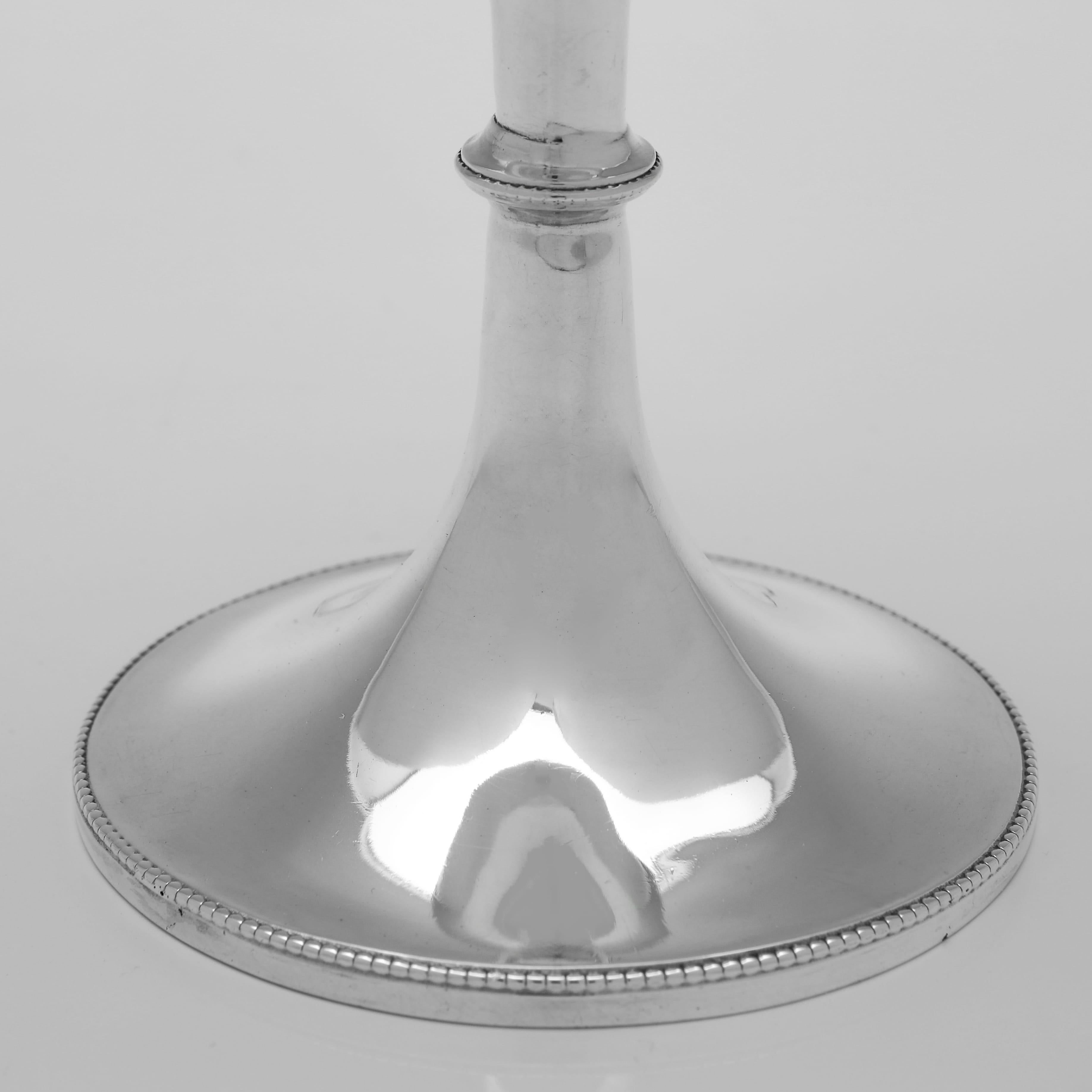 Großes viktorianisches Goblet aus Sterlingsilber, hergestellt 1885 in Sheffield (Englisch) im Angebot