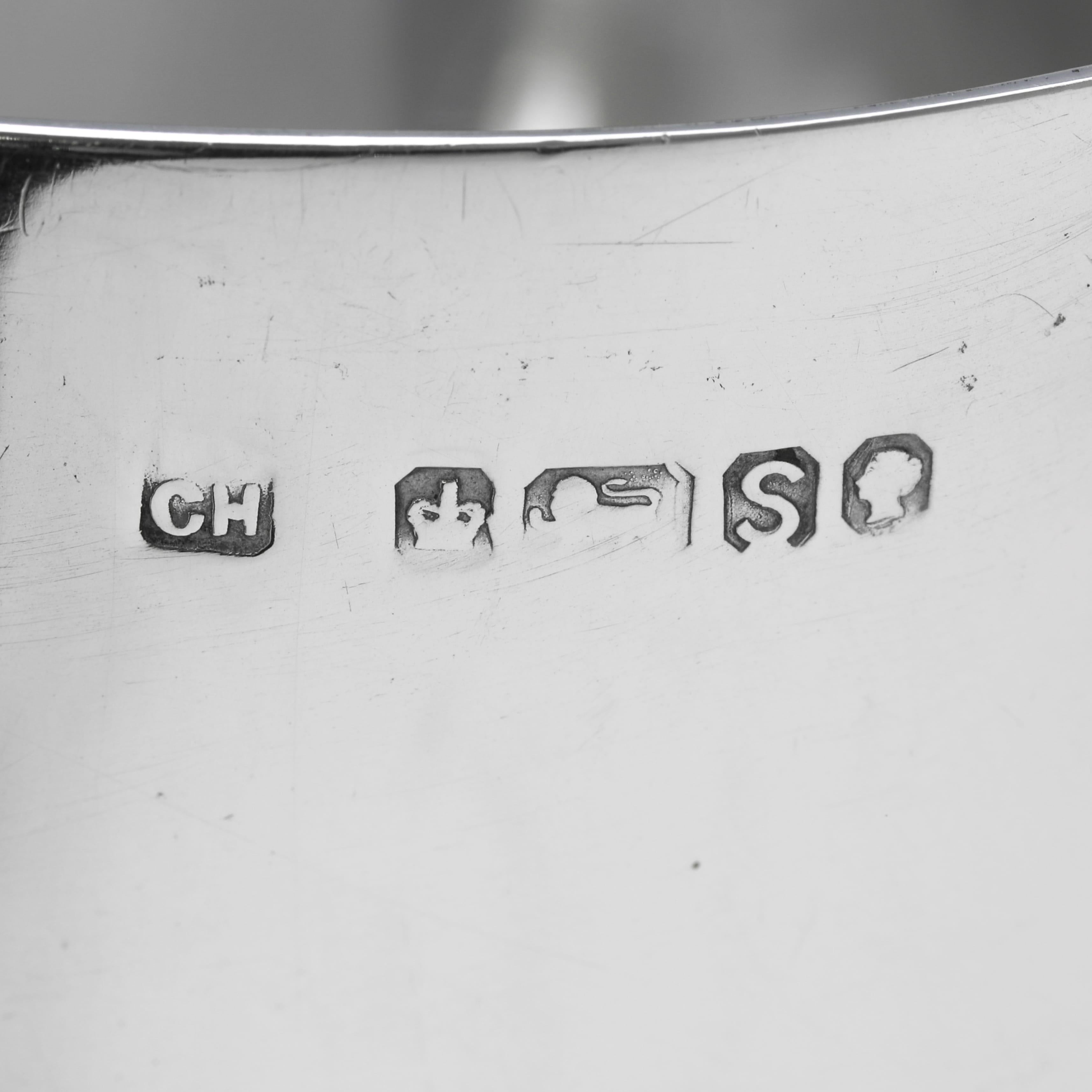 Großes viktorianisches Goblet aus Sterlingsilber, hergestellt 1885 in Sheffield im Zustand „Gut“ im Angebot in London, London