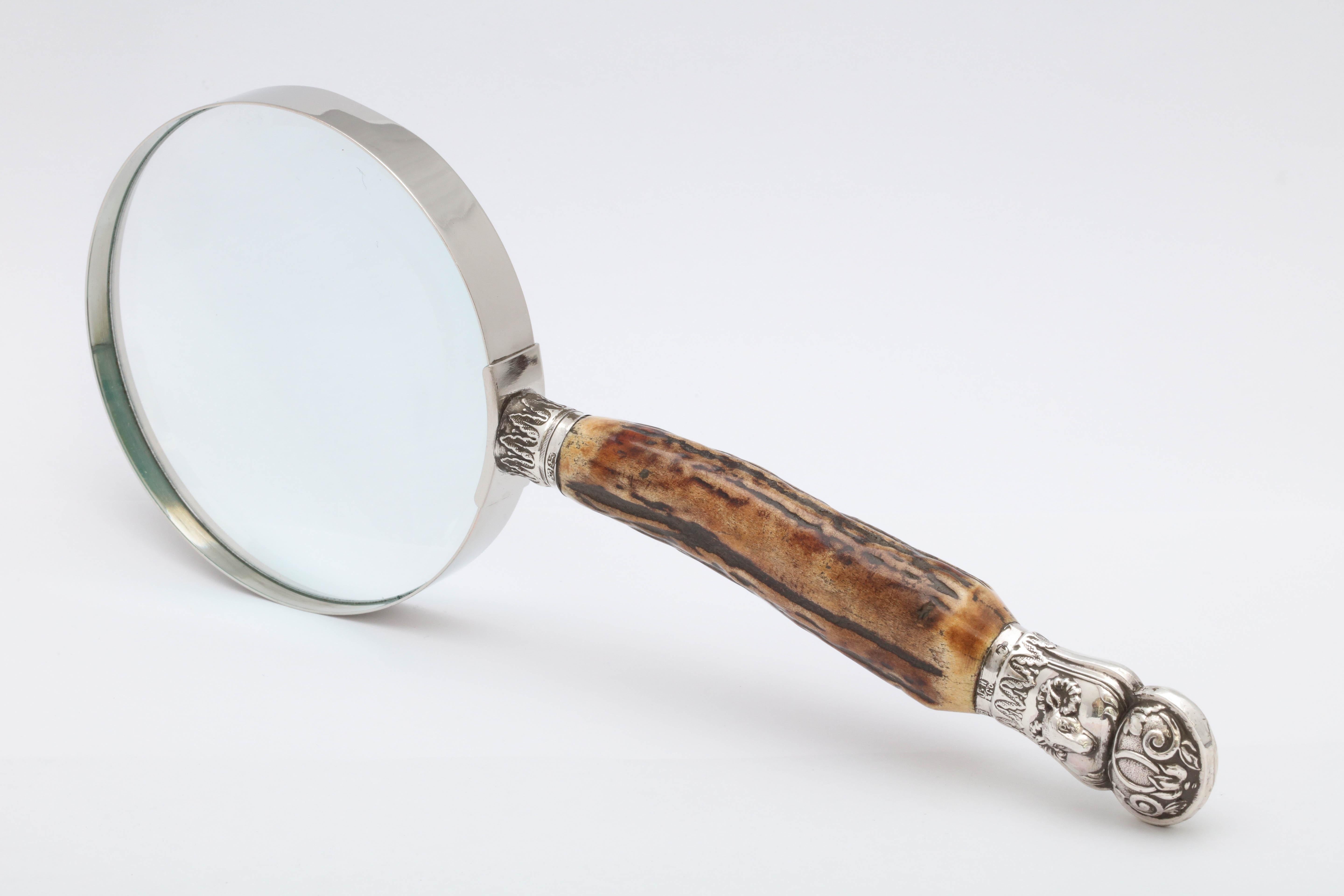 Large Victorian, Sterling Silver-Mounted Horn Magnifying Glass In Excellent Condition In New York, NY