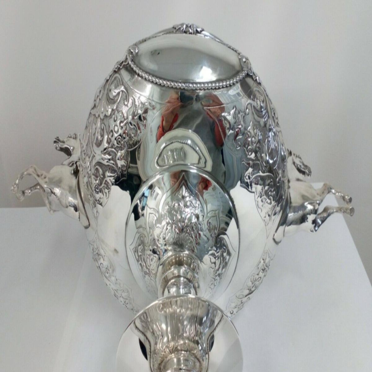 Large Victorian Sterling Silver Riding Trophy by Robert Hennell III, 1867 For Sale 5