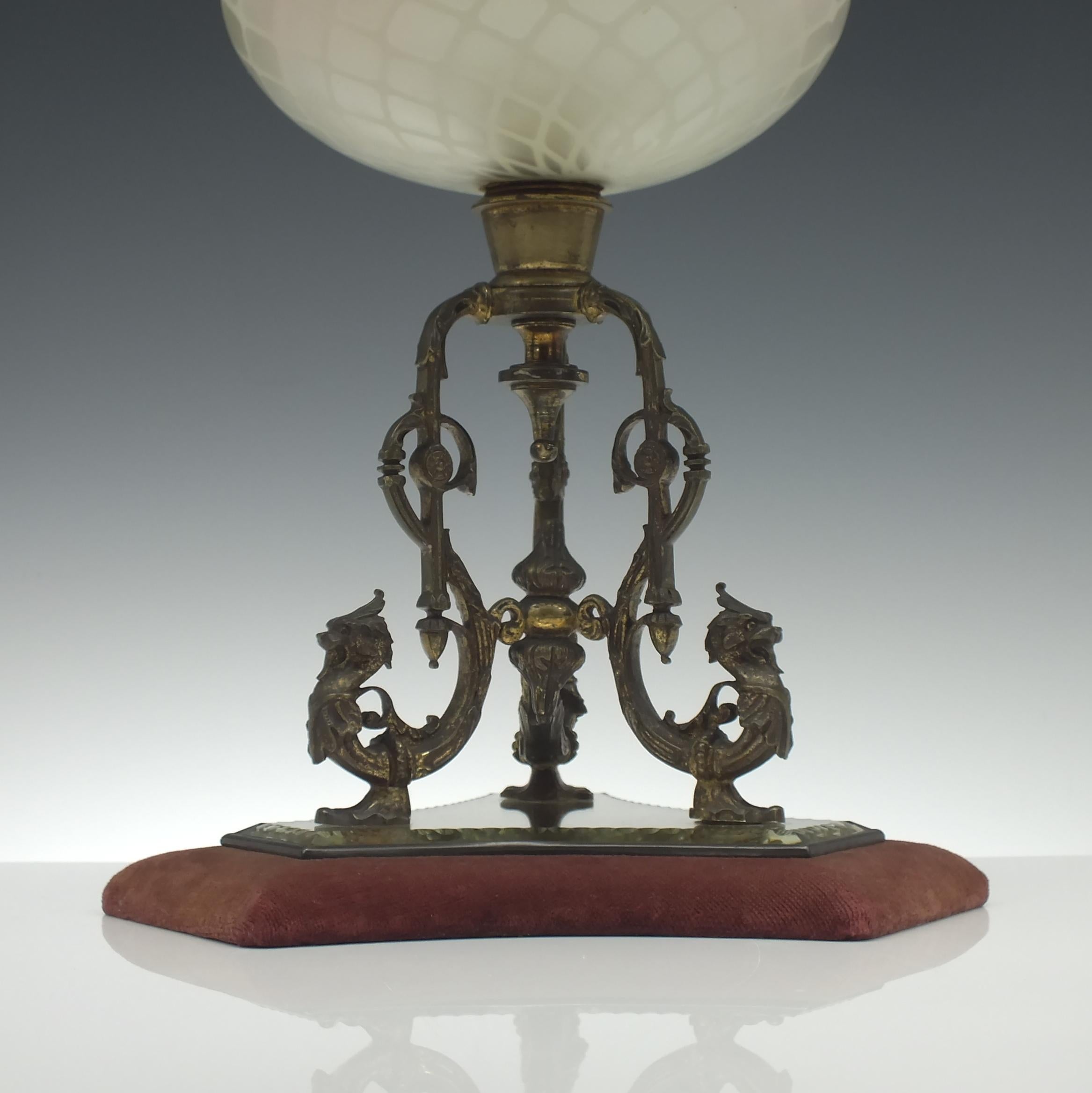 Large Victorian Stevens & Williams Duplex Oil Lamp, circa 1880 4
